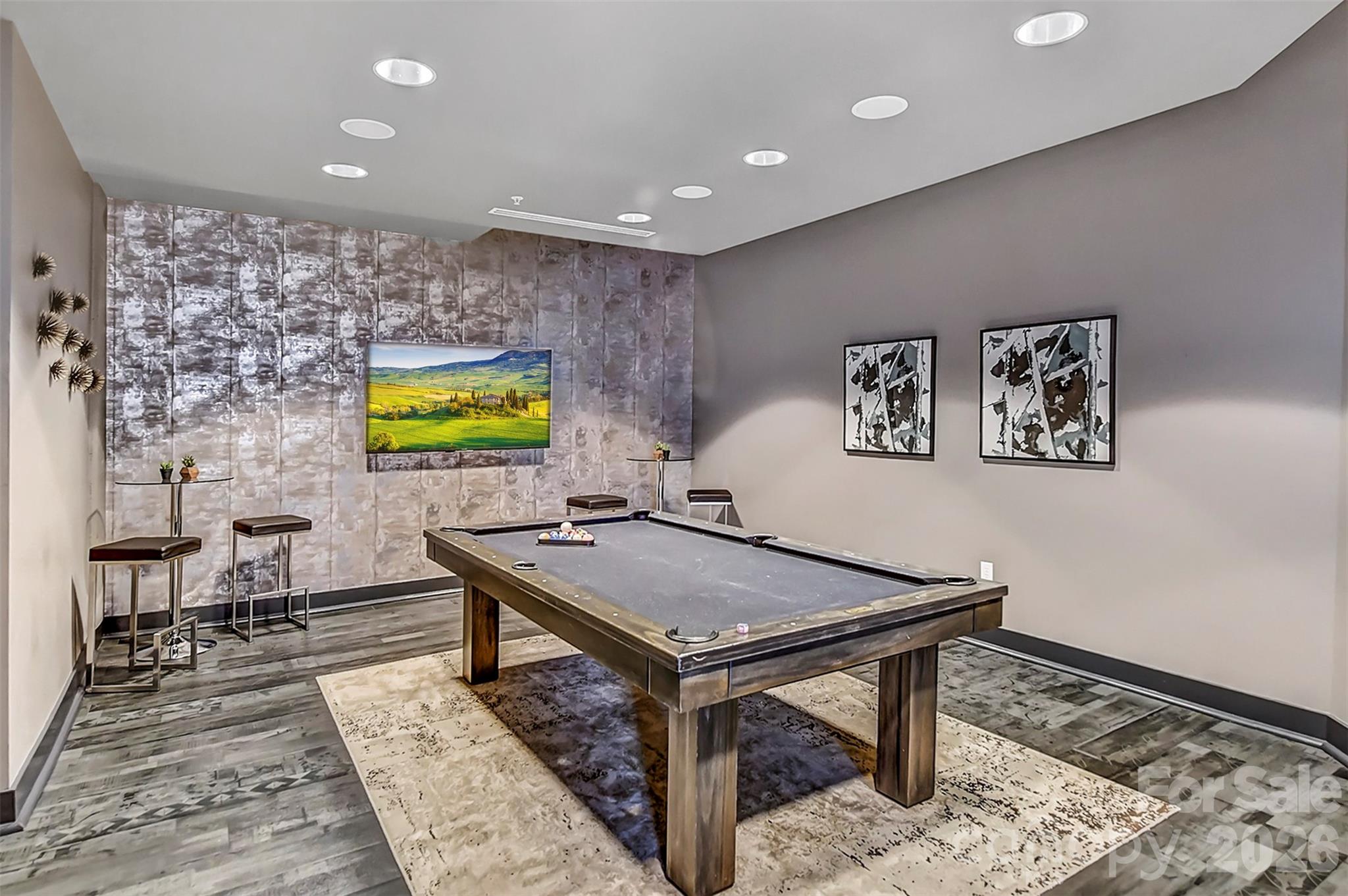 Avenue Condominiums - Residential