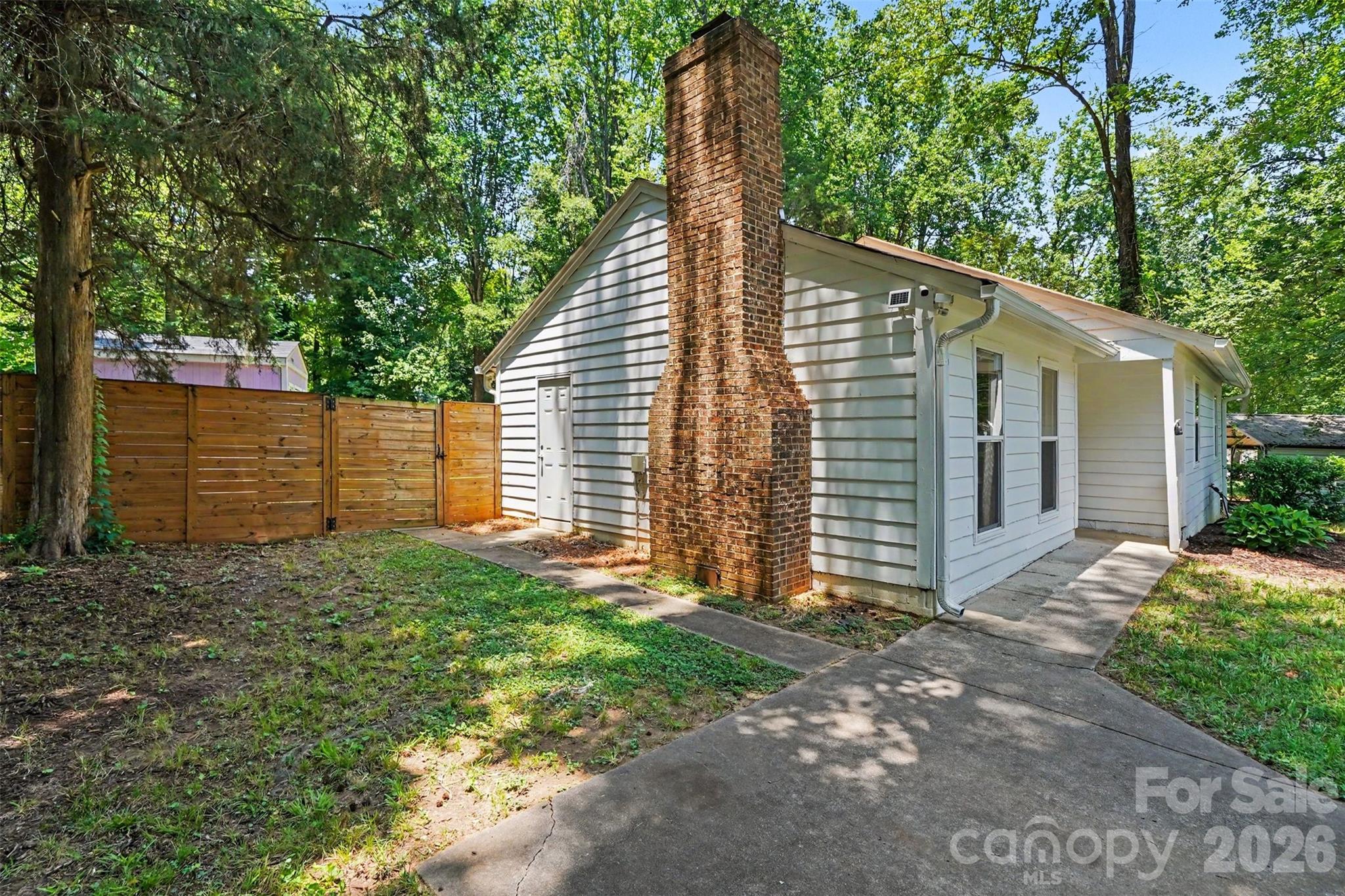 Alexander Place - Residential