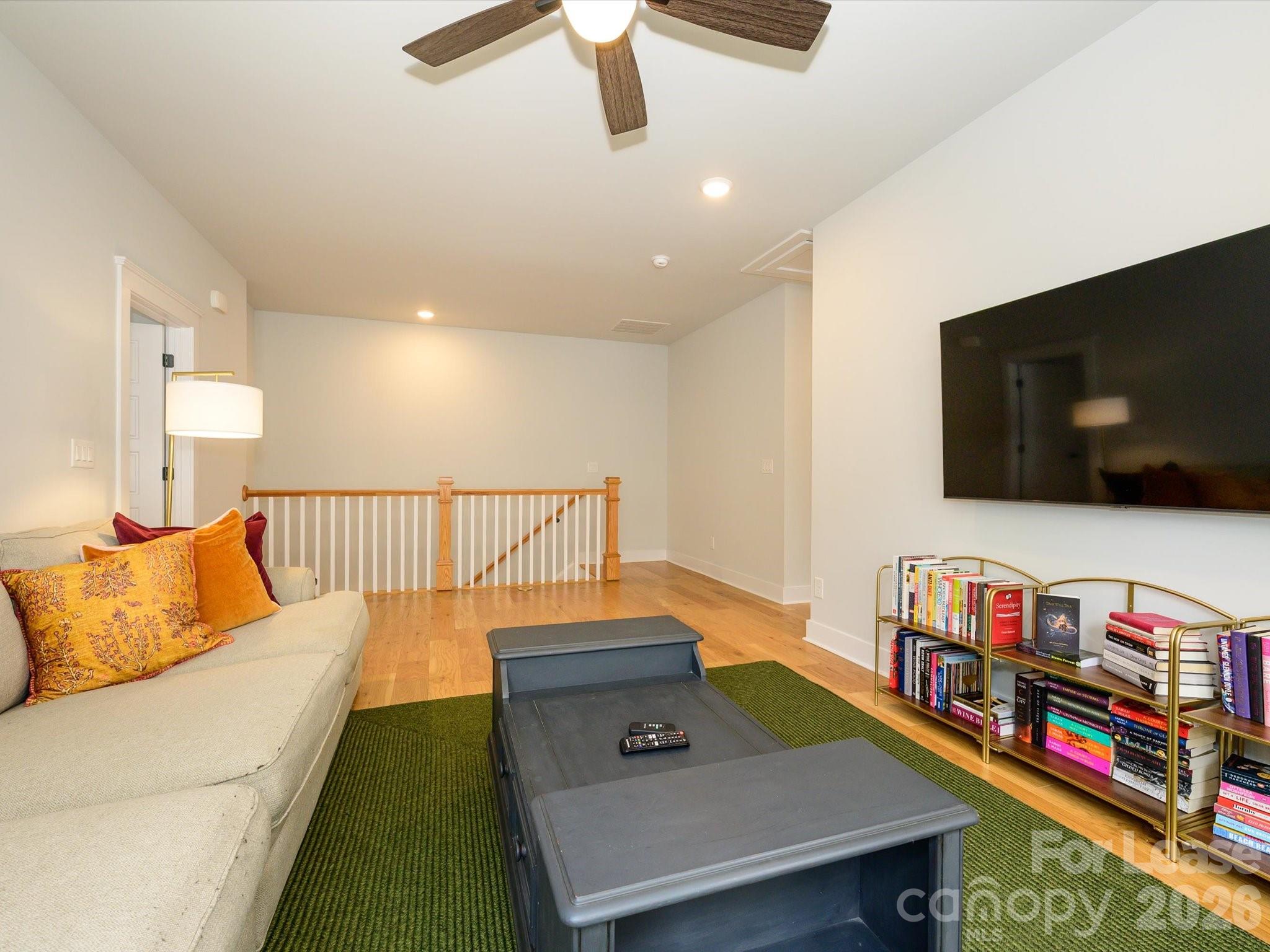 Villa Heights - Residential Lease