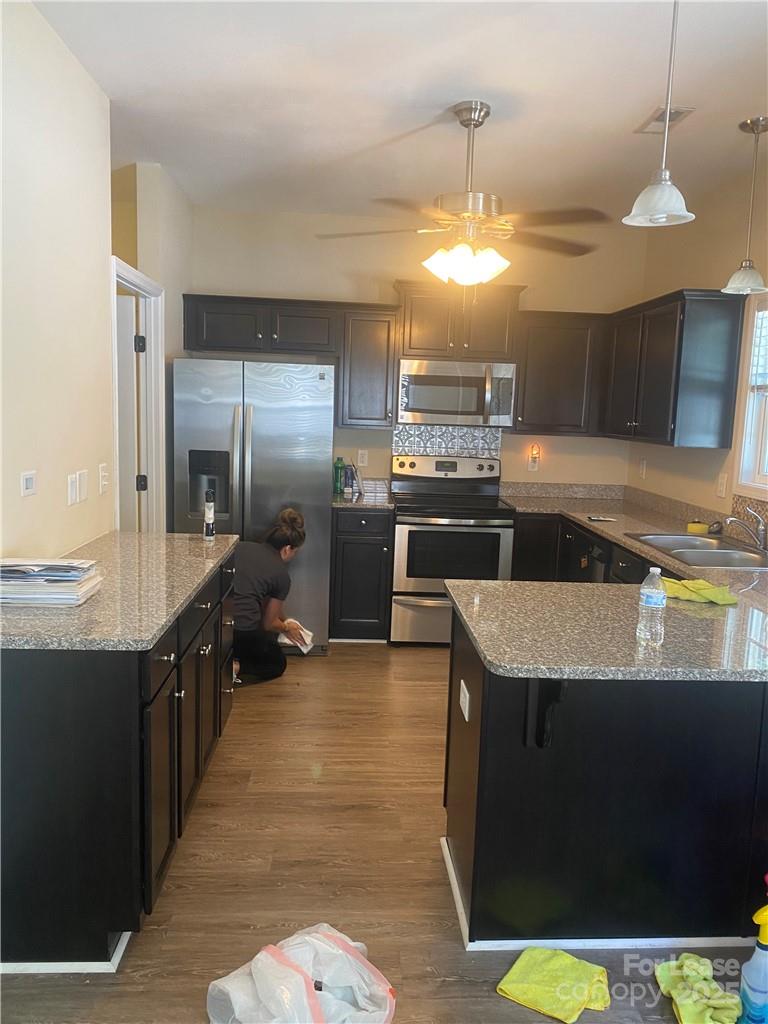 Huntington Place - Residential Lease
