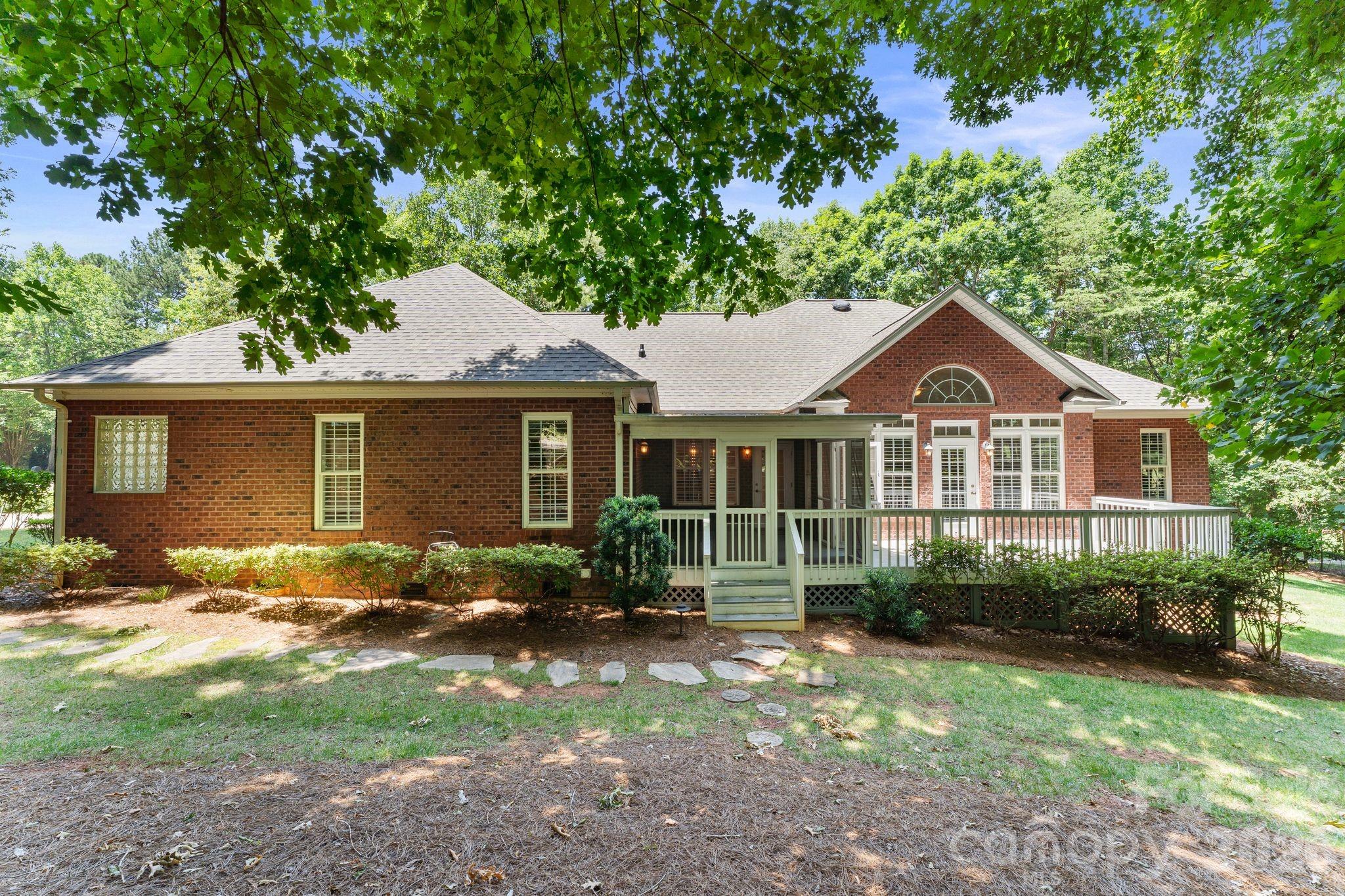 Shavenders Bluff - Residential
