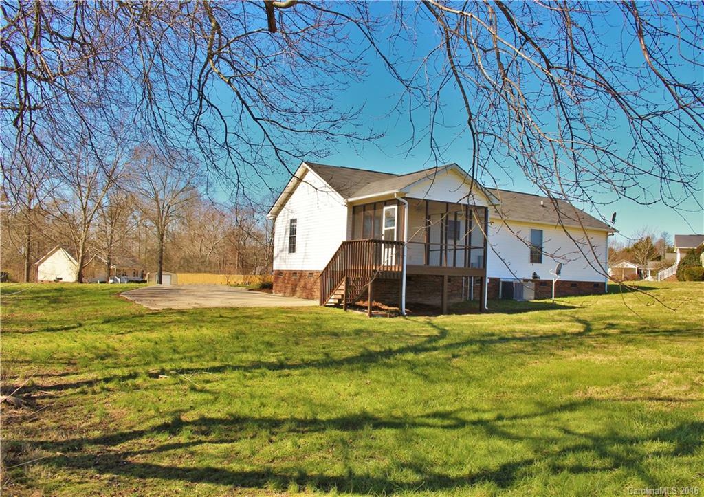 Quail Lakes - Residential