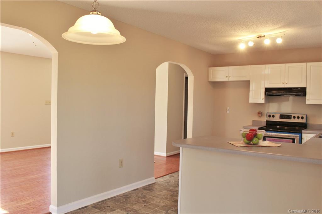 Quail Lakes - Residential