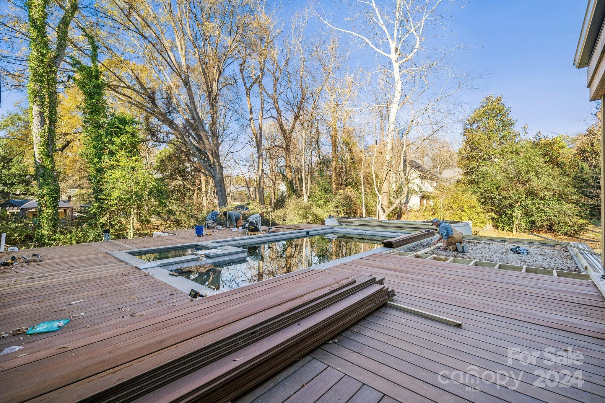 Mammoth Oaks - Residential