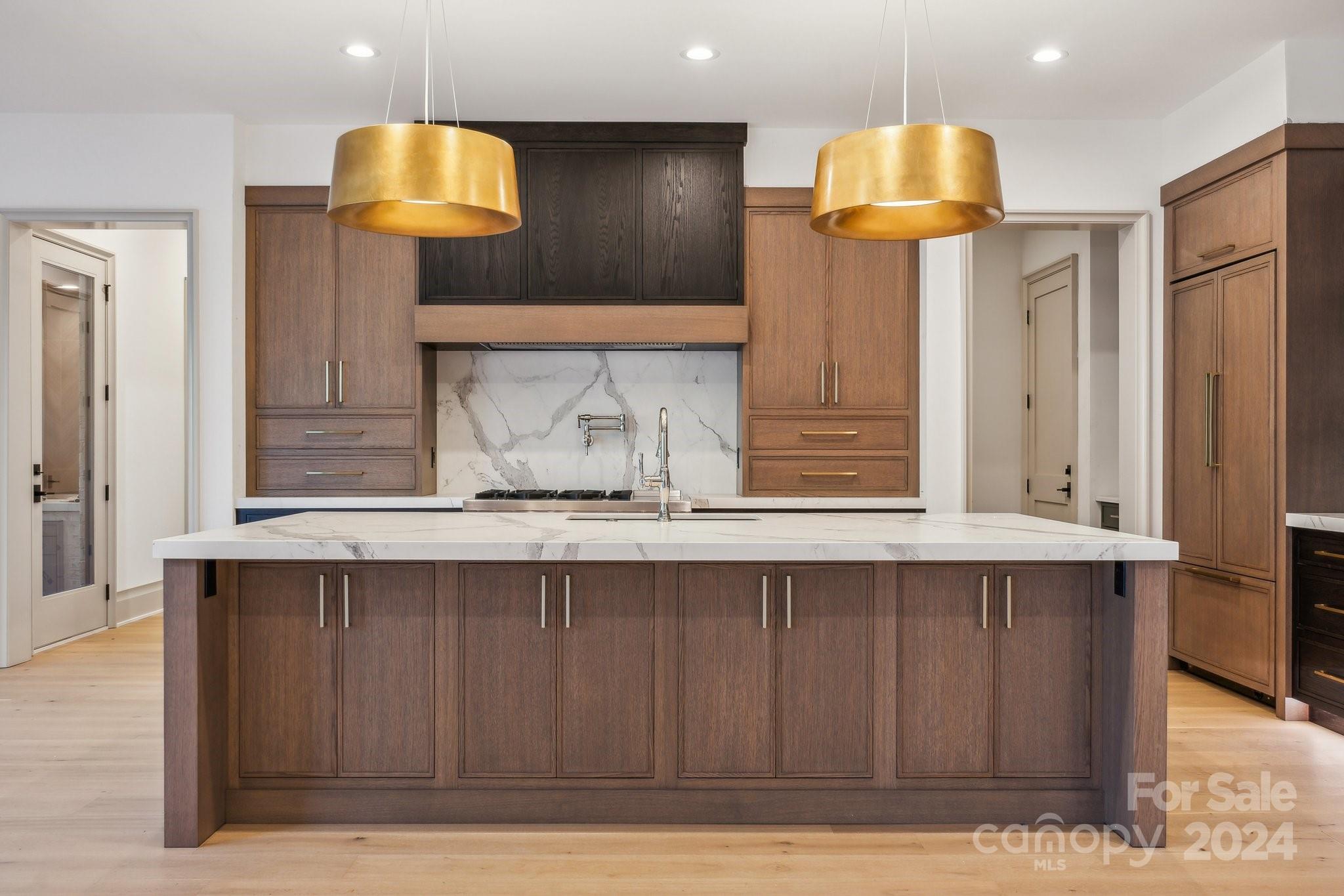 Mammoth Oaks - Residential