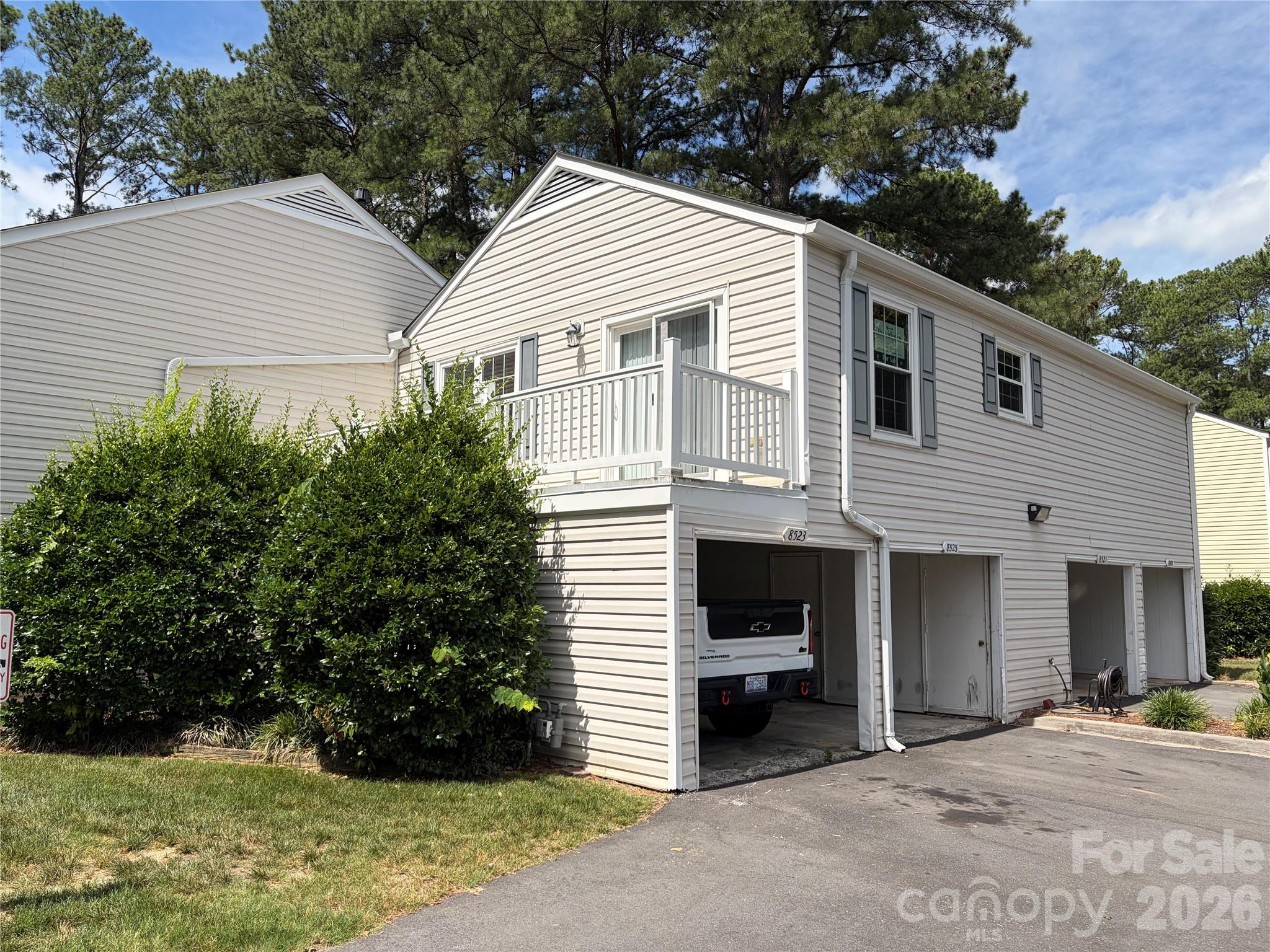 Falconbridge - Residential
