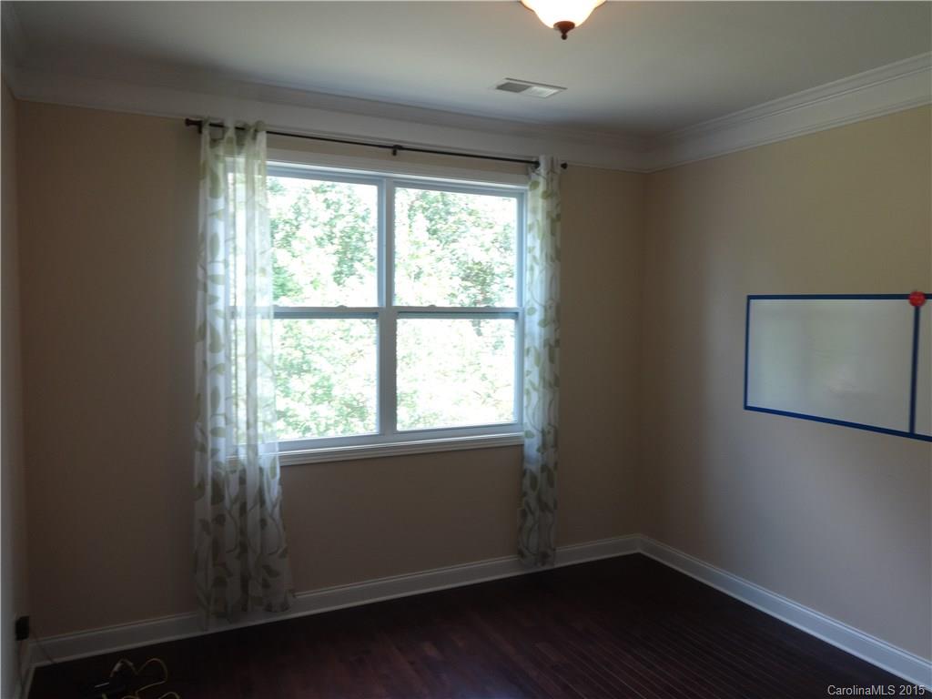 Pleasant Glen - Residential Lease