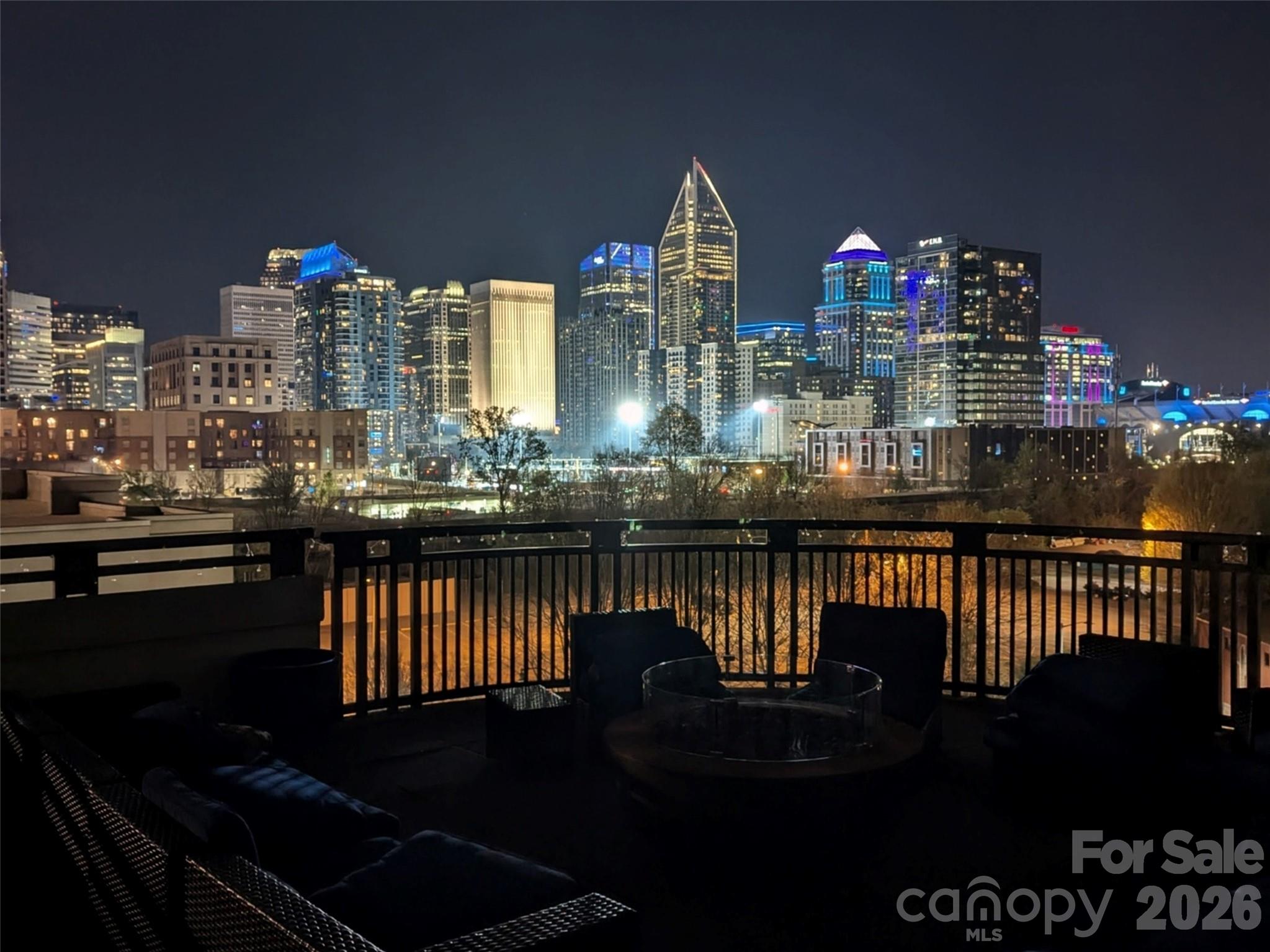 Gateway Plaza - Residential