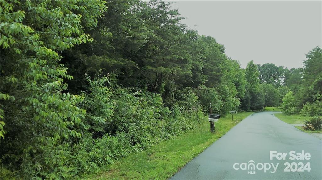 Southbridge - Land