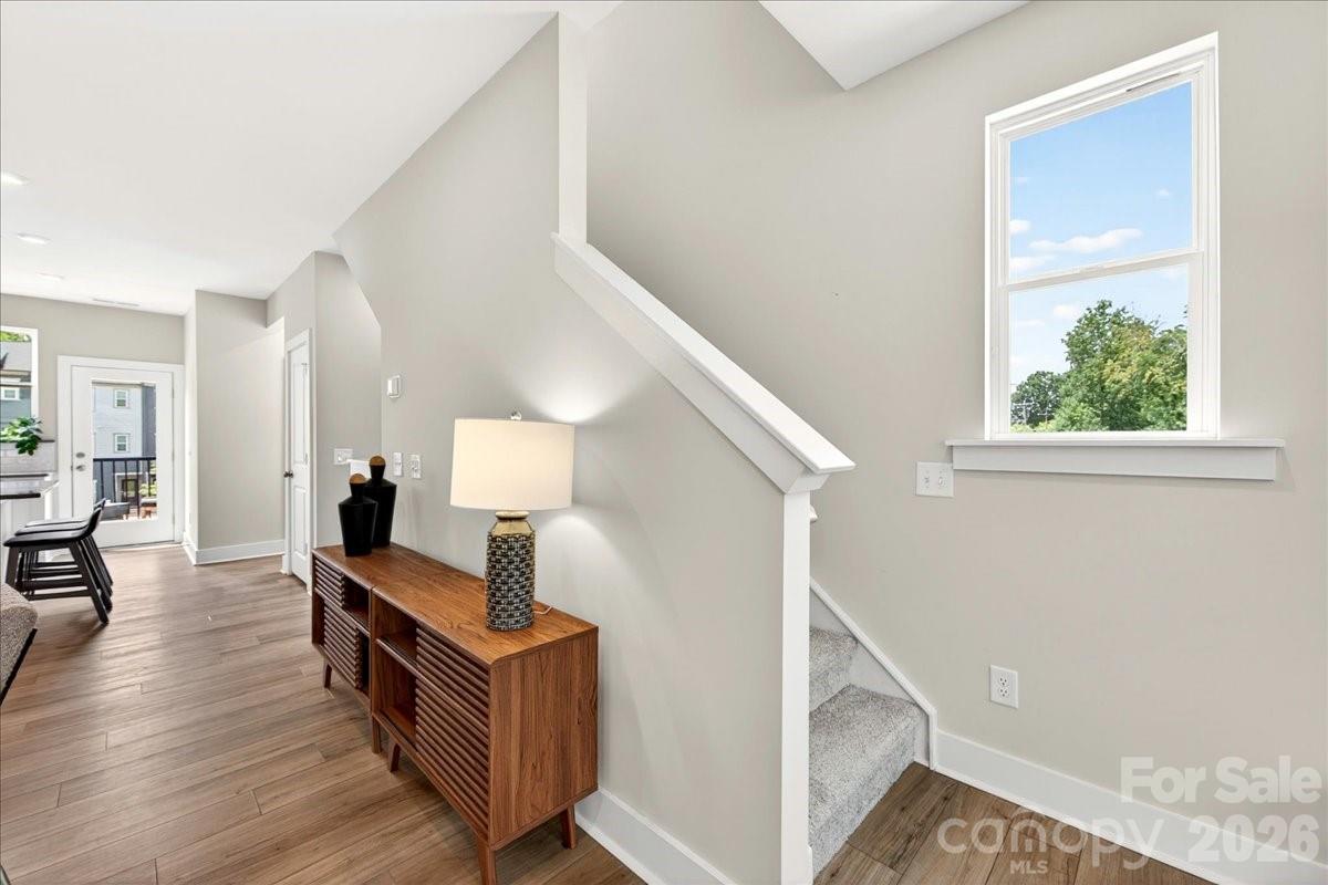 Context at Oakhurst - Residential