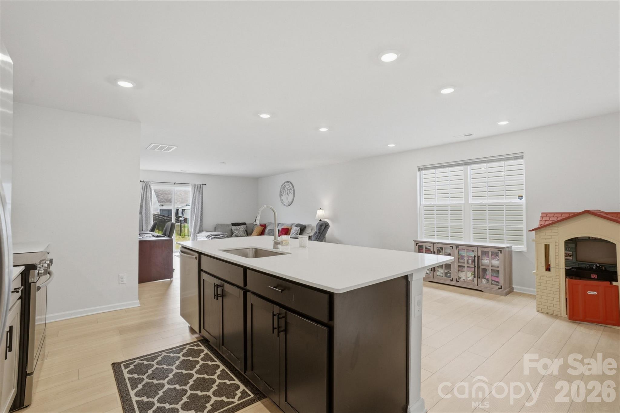 LEGACY RIDGE - Residential