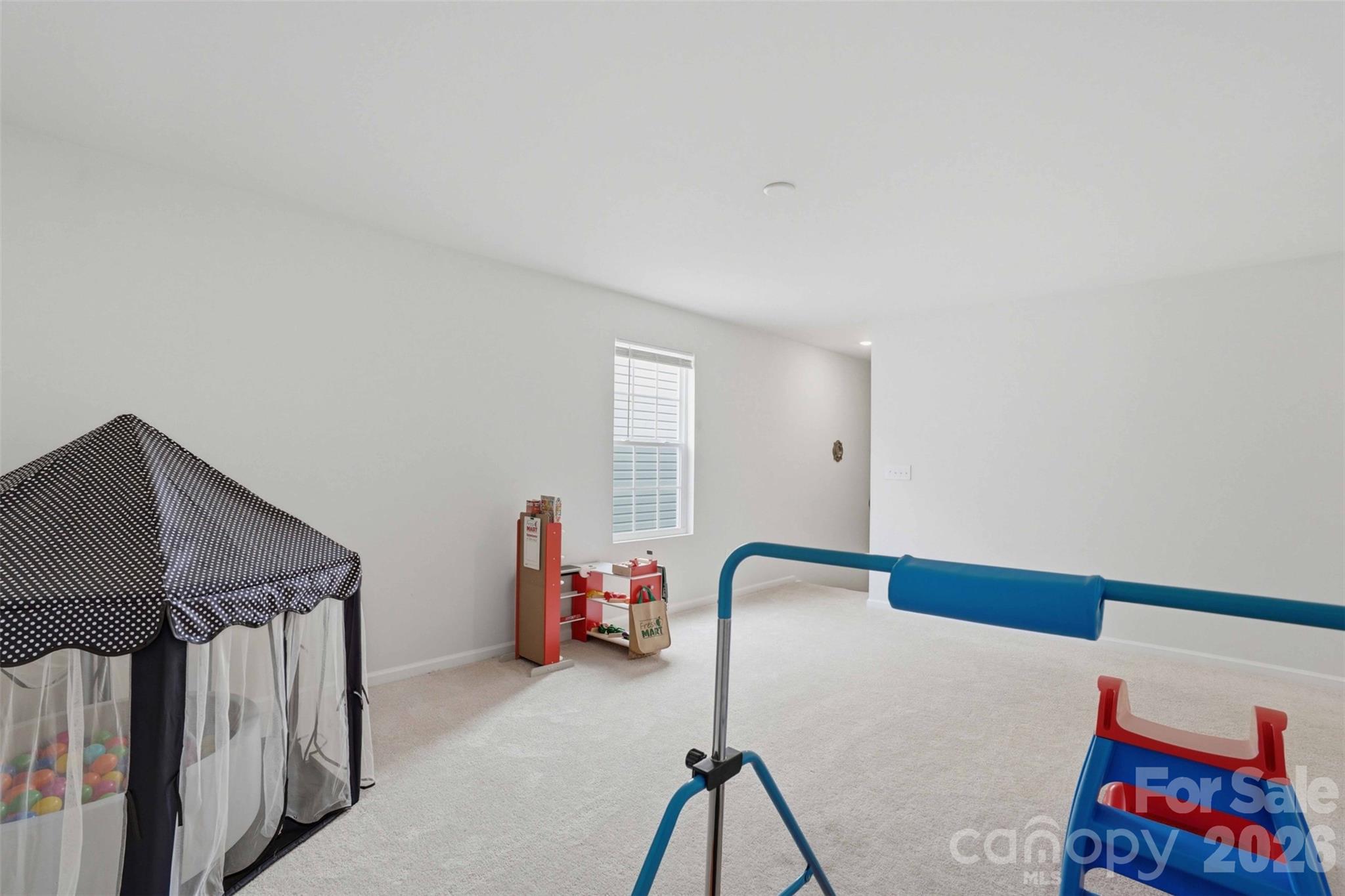 LEGACY RIDGE - Residential