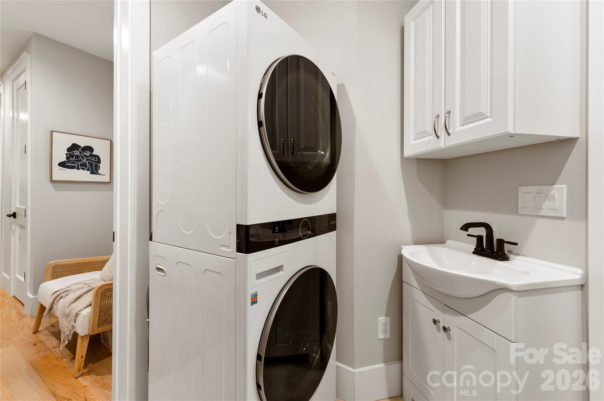 Pinnacle Falls - Residential