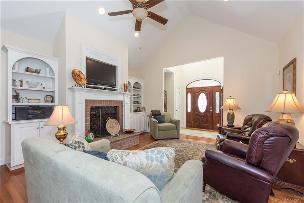 College Place - Residential