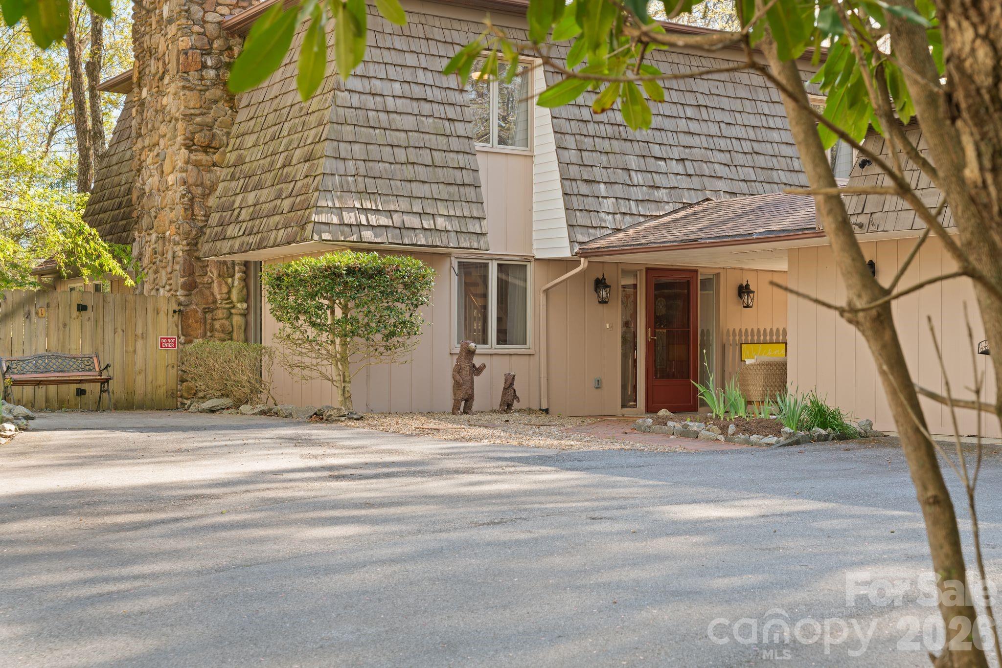 Connestee Falls - Residential