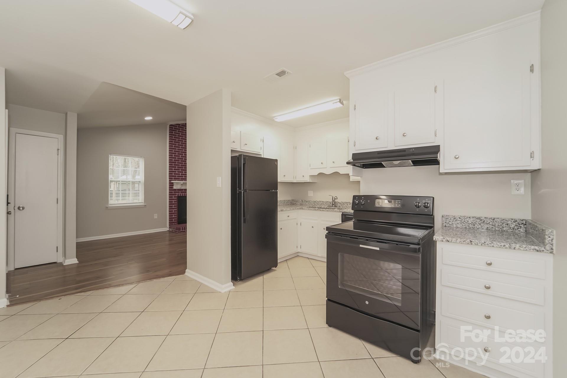 Hickory Ridge - Residential Lease