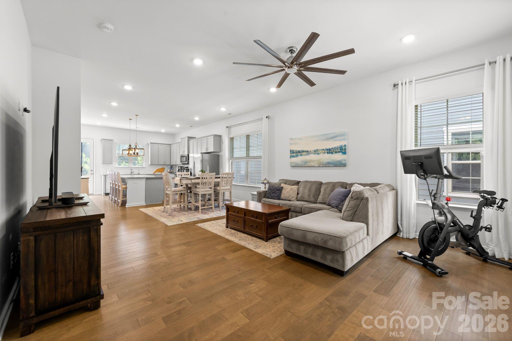 Hadley at Arrowood Station - Residential