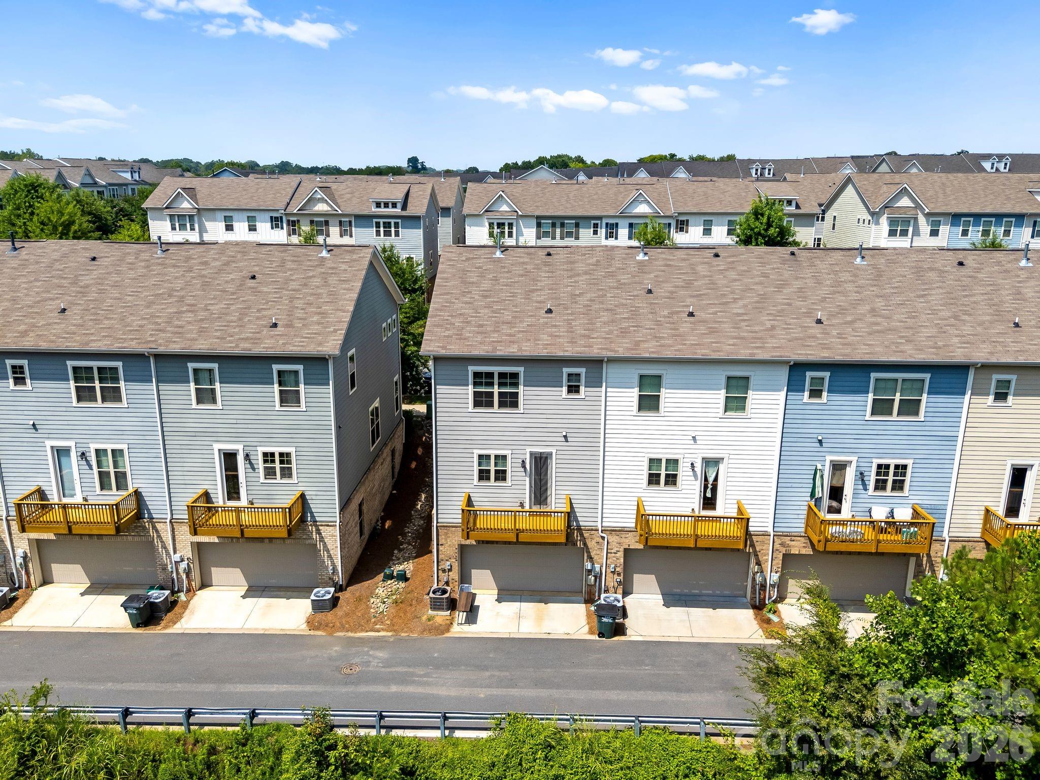 Hadley at Arrowood Station - Residential