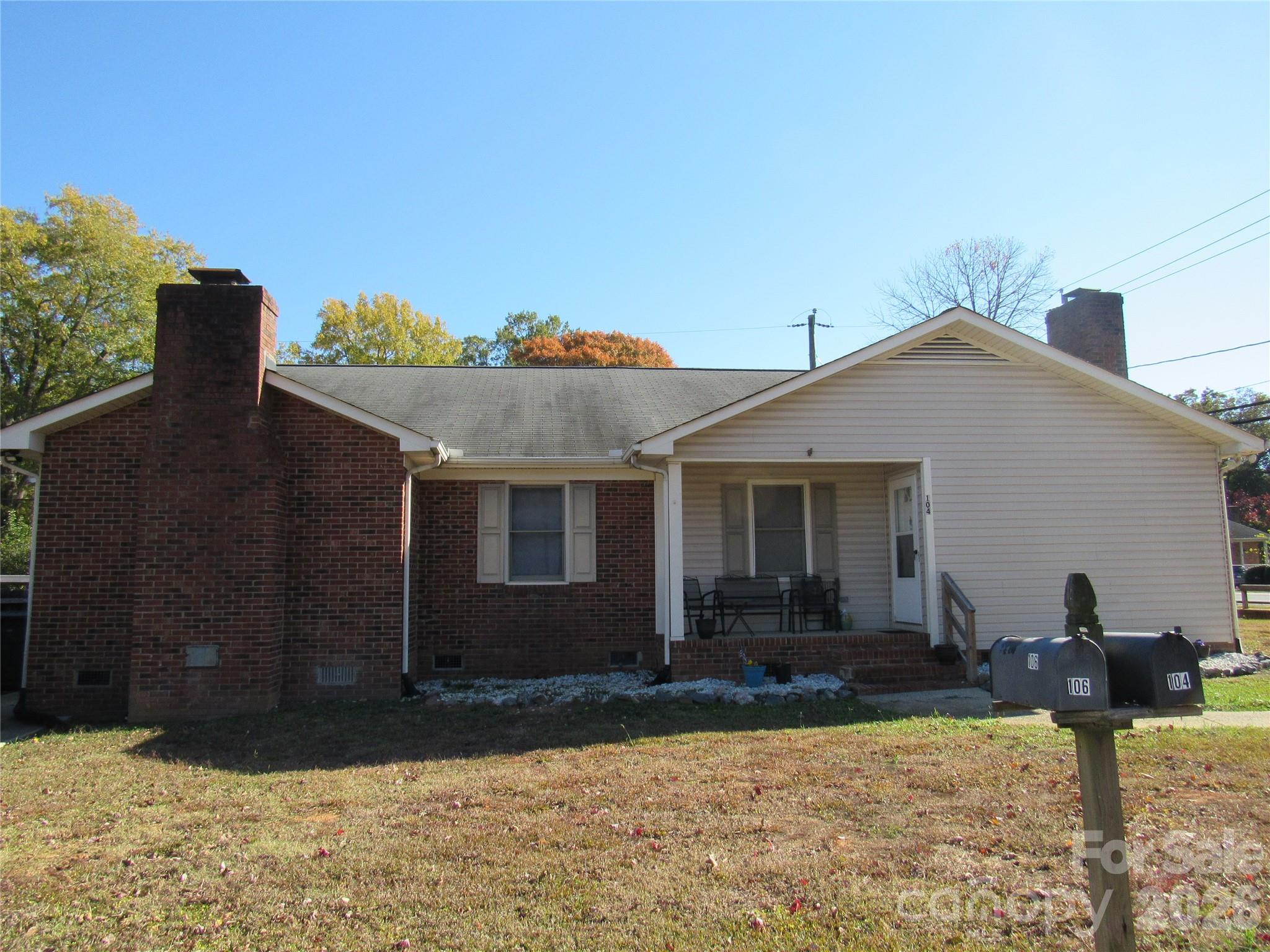 Amazing opportunity for one level living! Located in Rock Hill near the hospital with 2 Bedrooms and 1.5 baths. Large living room with wood-burning fireplace, eat-in kitchen with range, refrigerator and dishwasher. New Premium Vinyl Double Paned Windows installed FEB 2026. Great location, convenient to shopping, hospital, and restaurants.