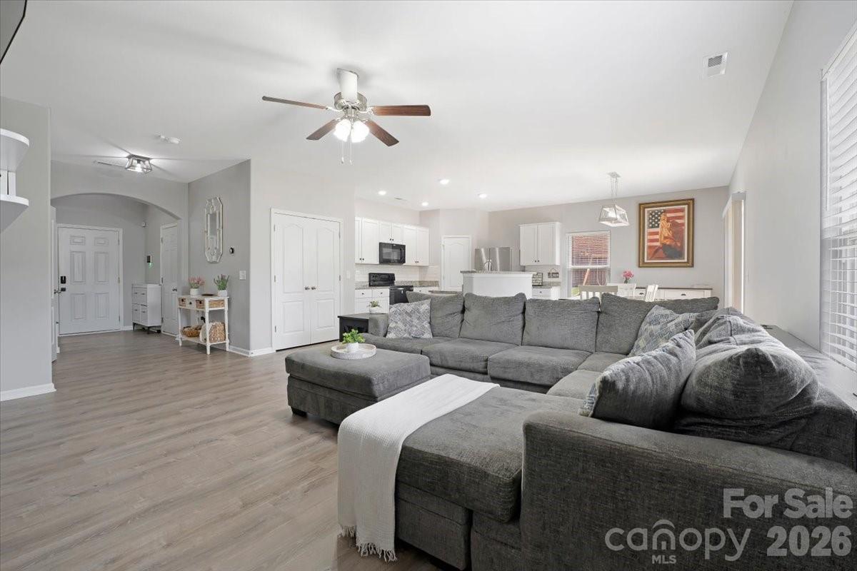 Churchill Pointe - Residential