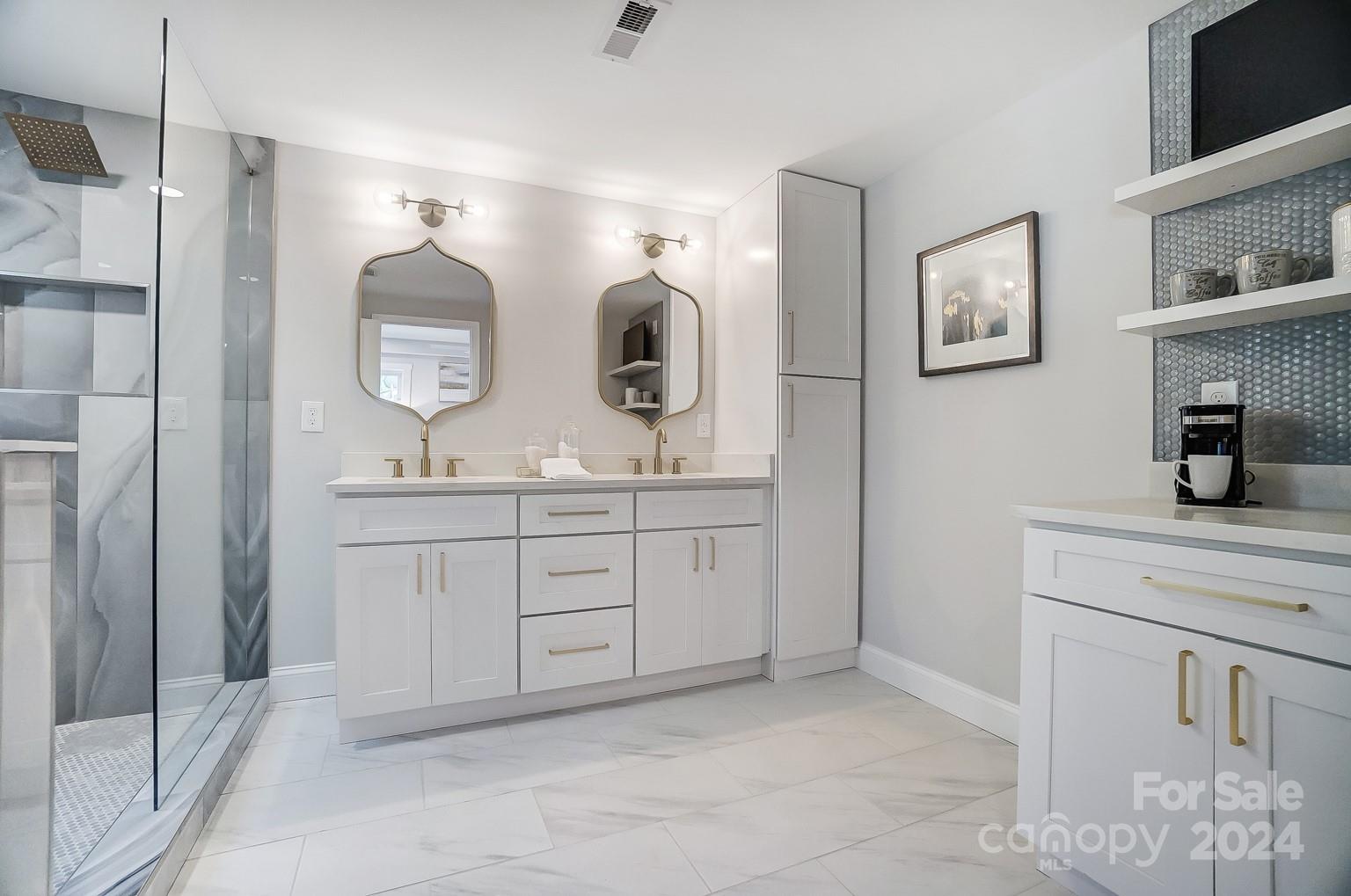 Starmount - Residential