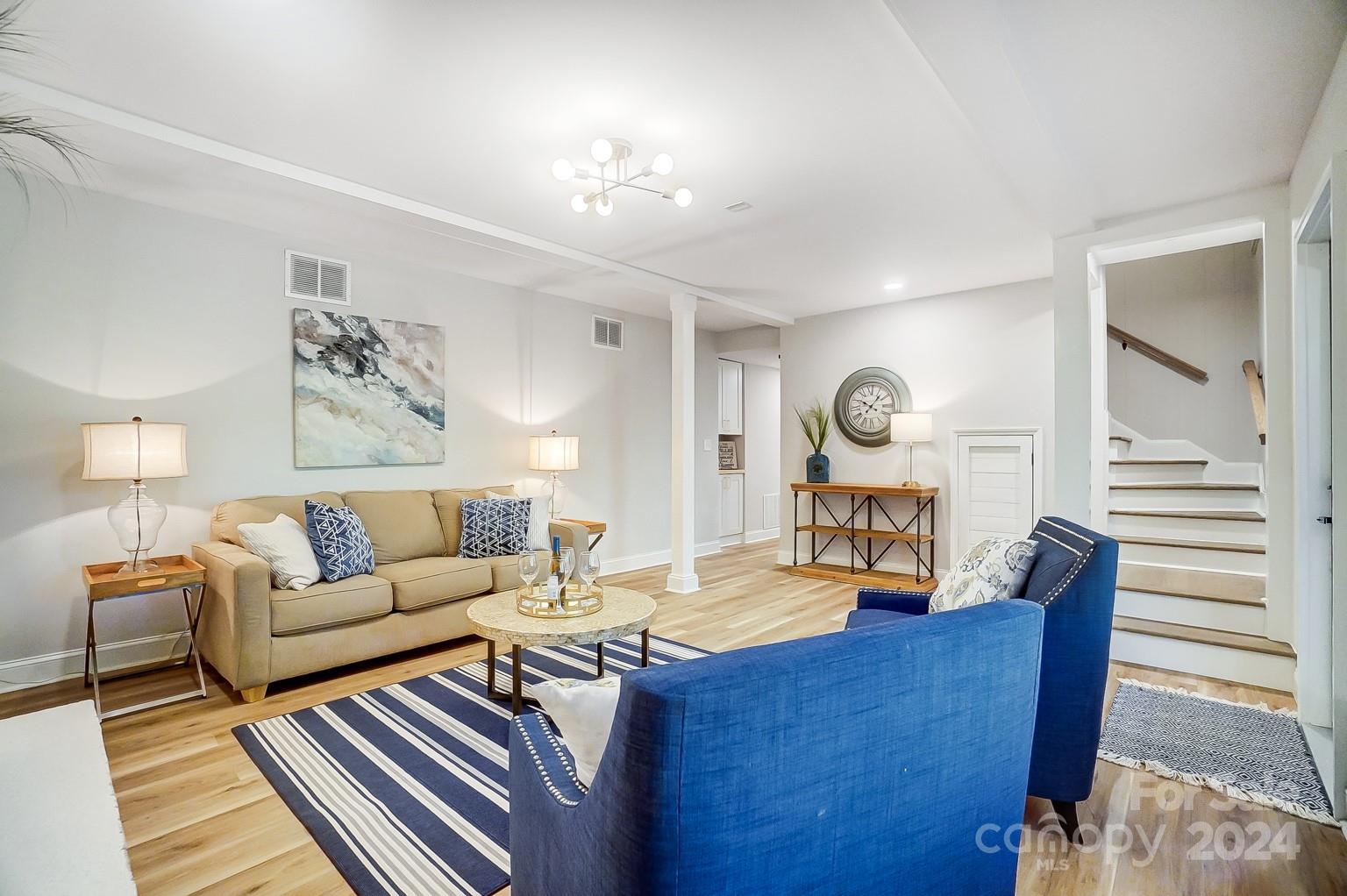 Starmount - Residential