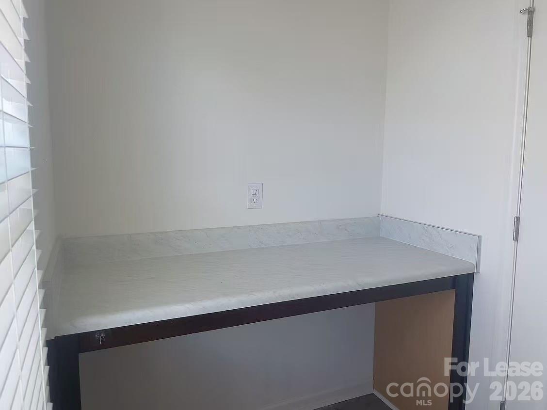 Creeks Landing - Residential Lease