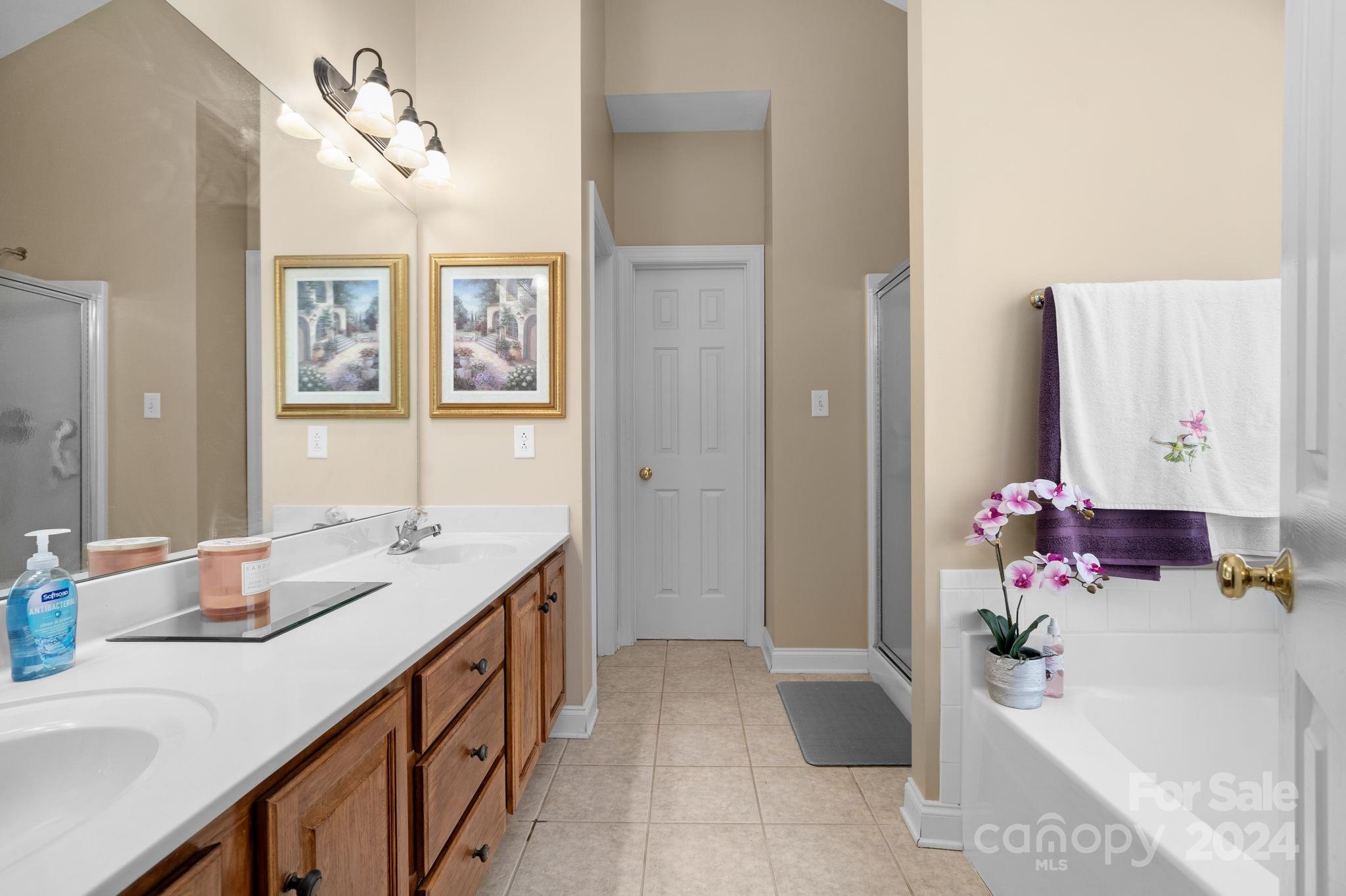 Savannah Way - Residential