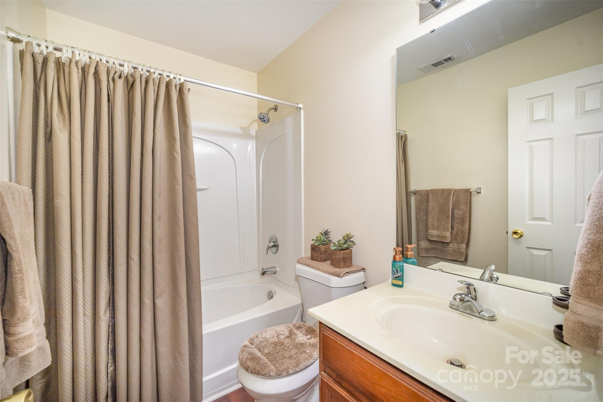Carnegie Estates - Residential
