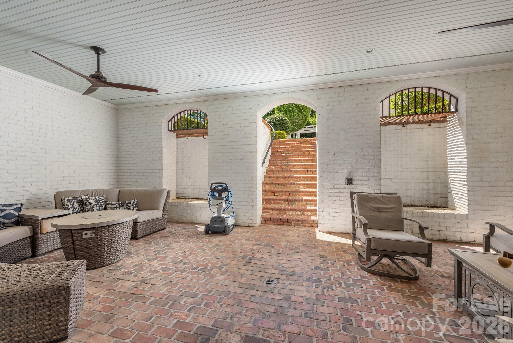 Arbor Oaks - Residential