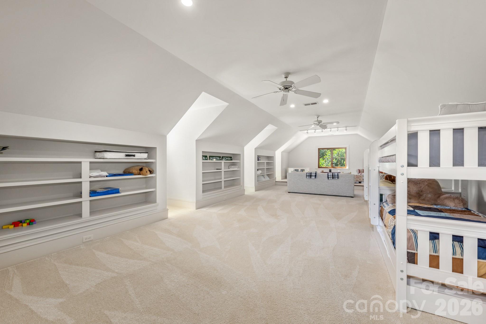 Arbor Oaks - Residential