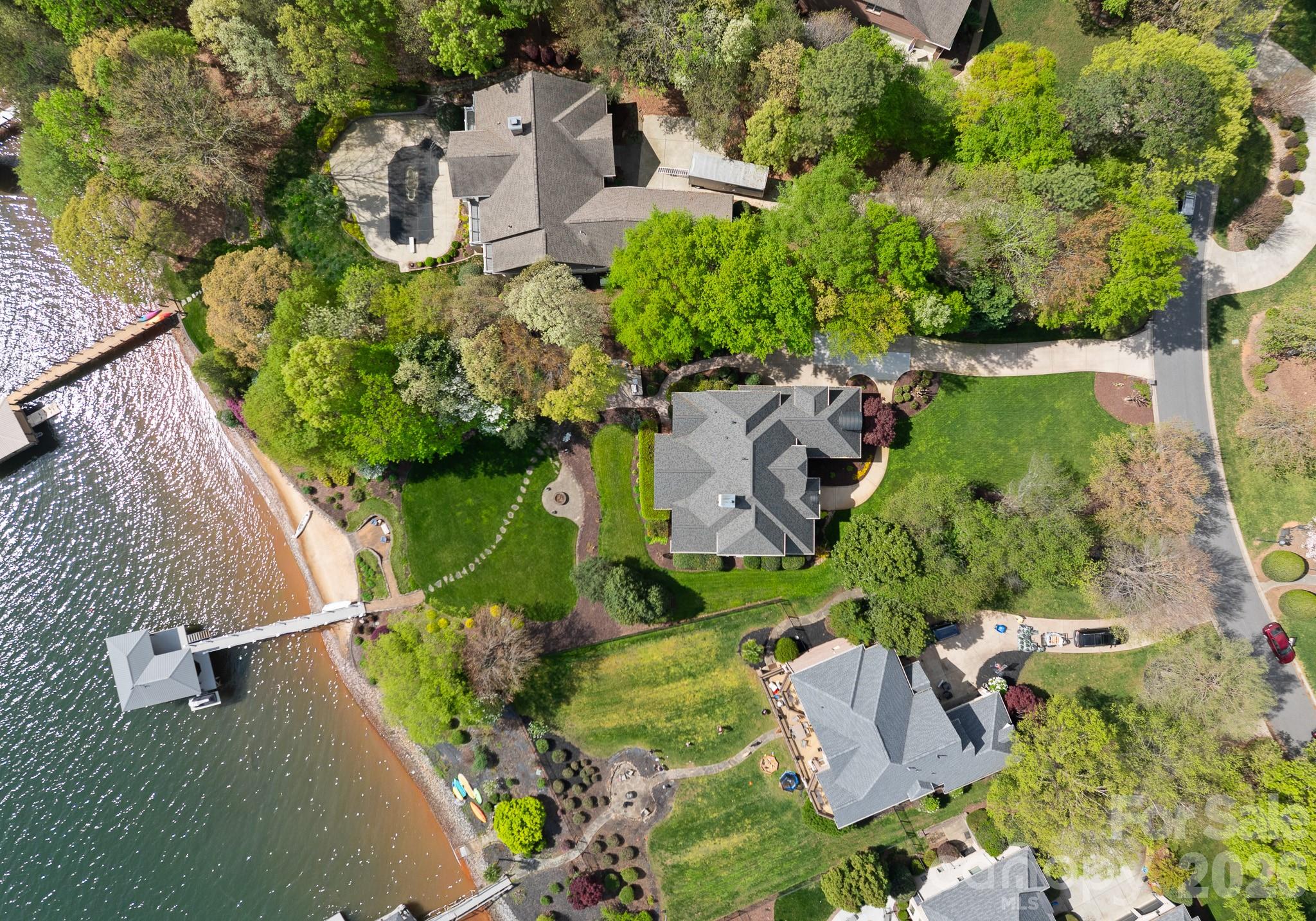 Sailview - Residential