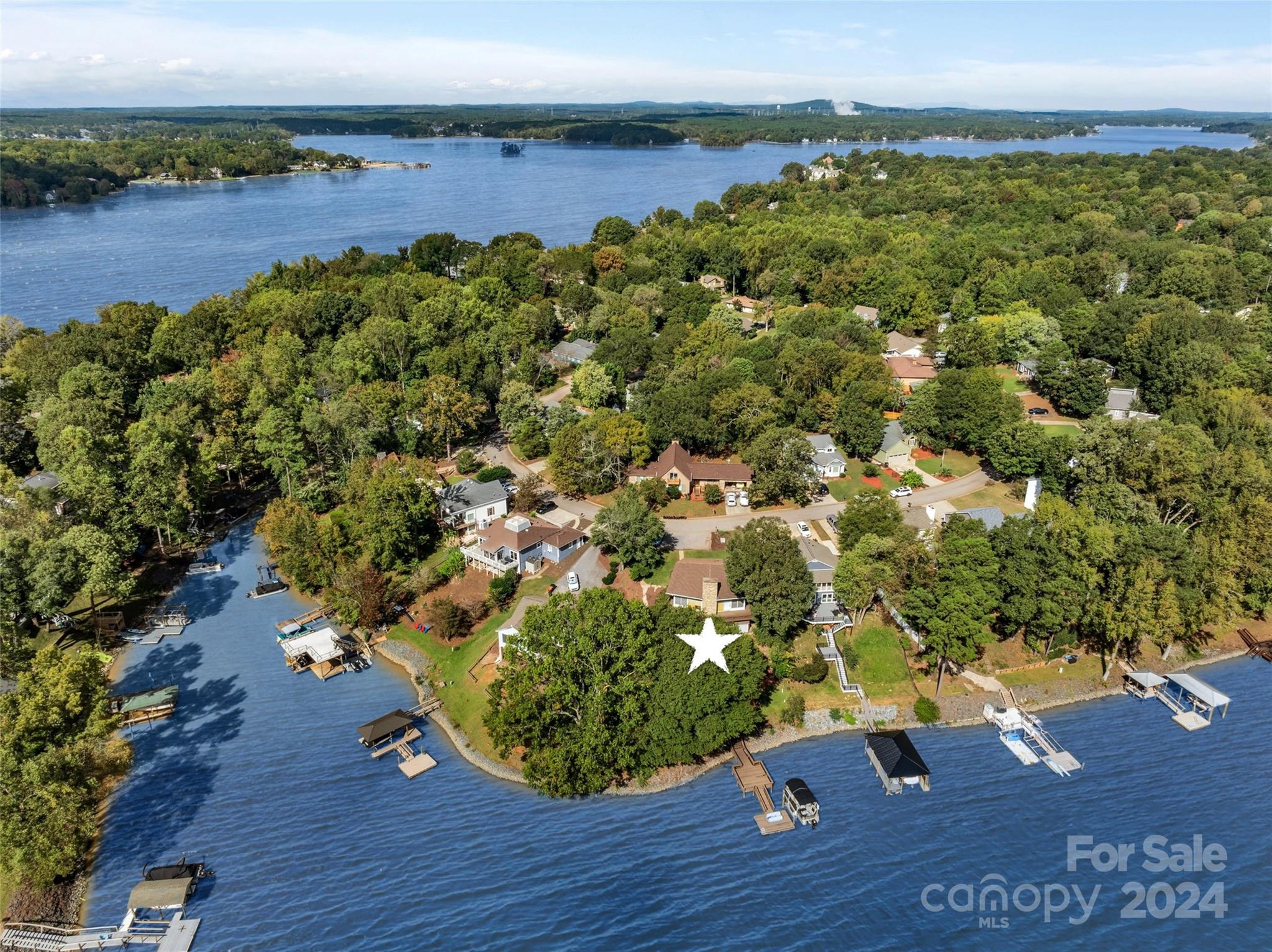 Tega Cay - Residential