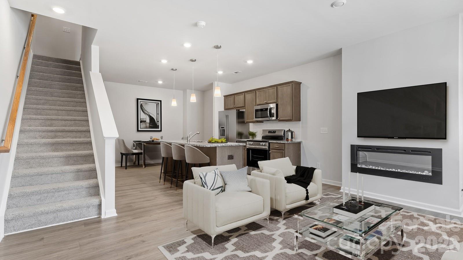 Sloan Station - Residential