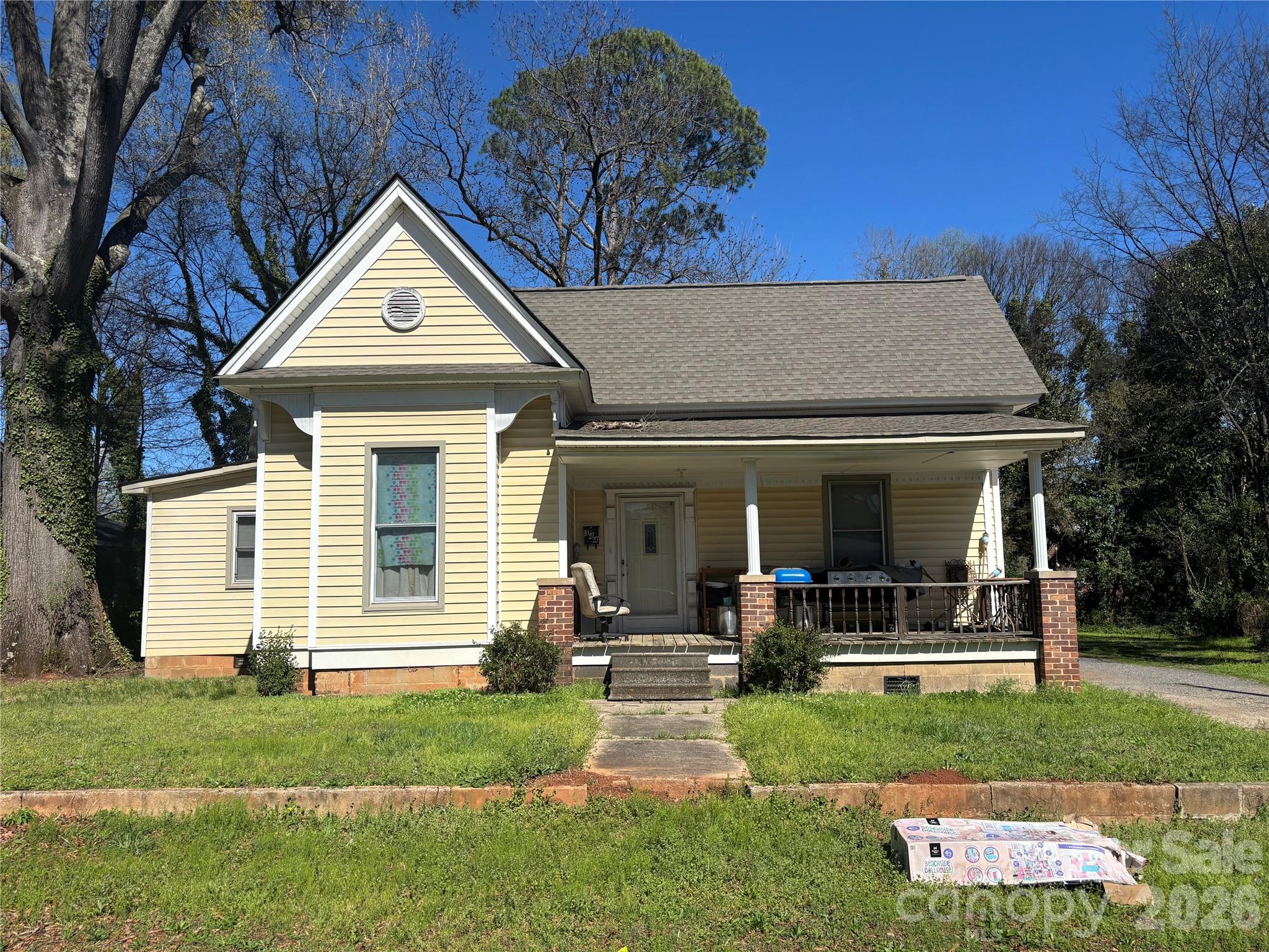 This property would make a great investment, whether flipping or for a rental. There is a tenant in place paying month to month. She would be willing to stay if buyer chooses. This property is very close to university. Has a new roof 2024 and new heating and cooling system 2024.