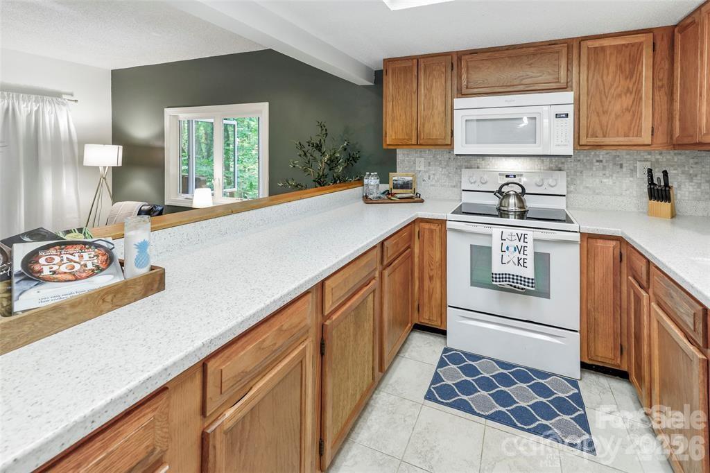 Rumbling Bald on Lake Lure - Residential