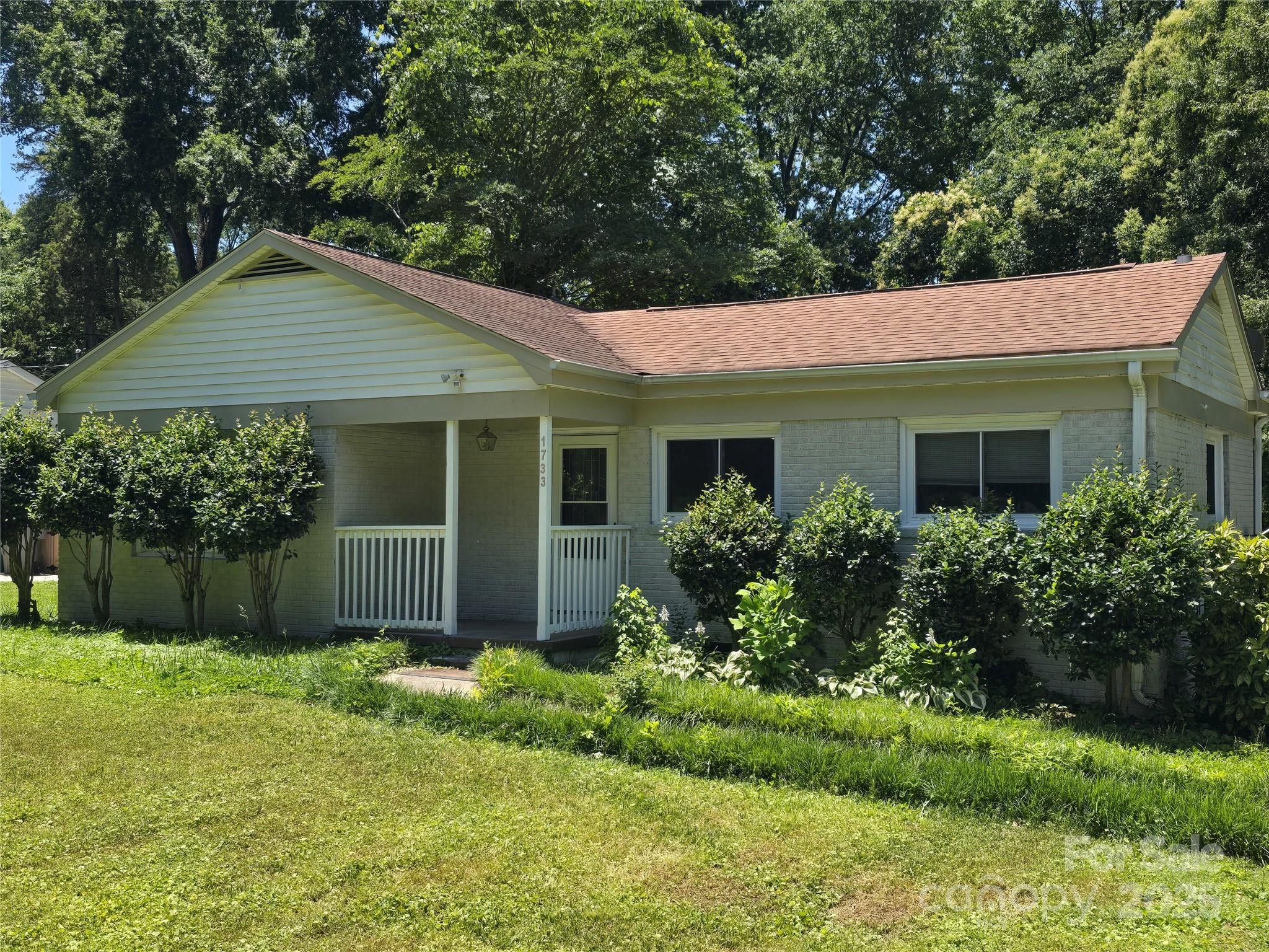 Country Club - Residential