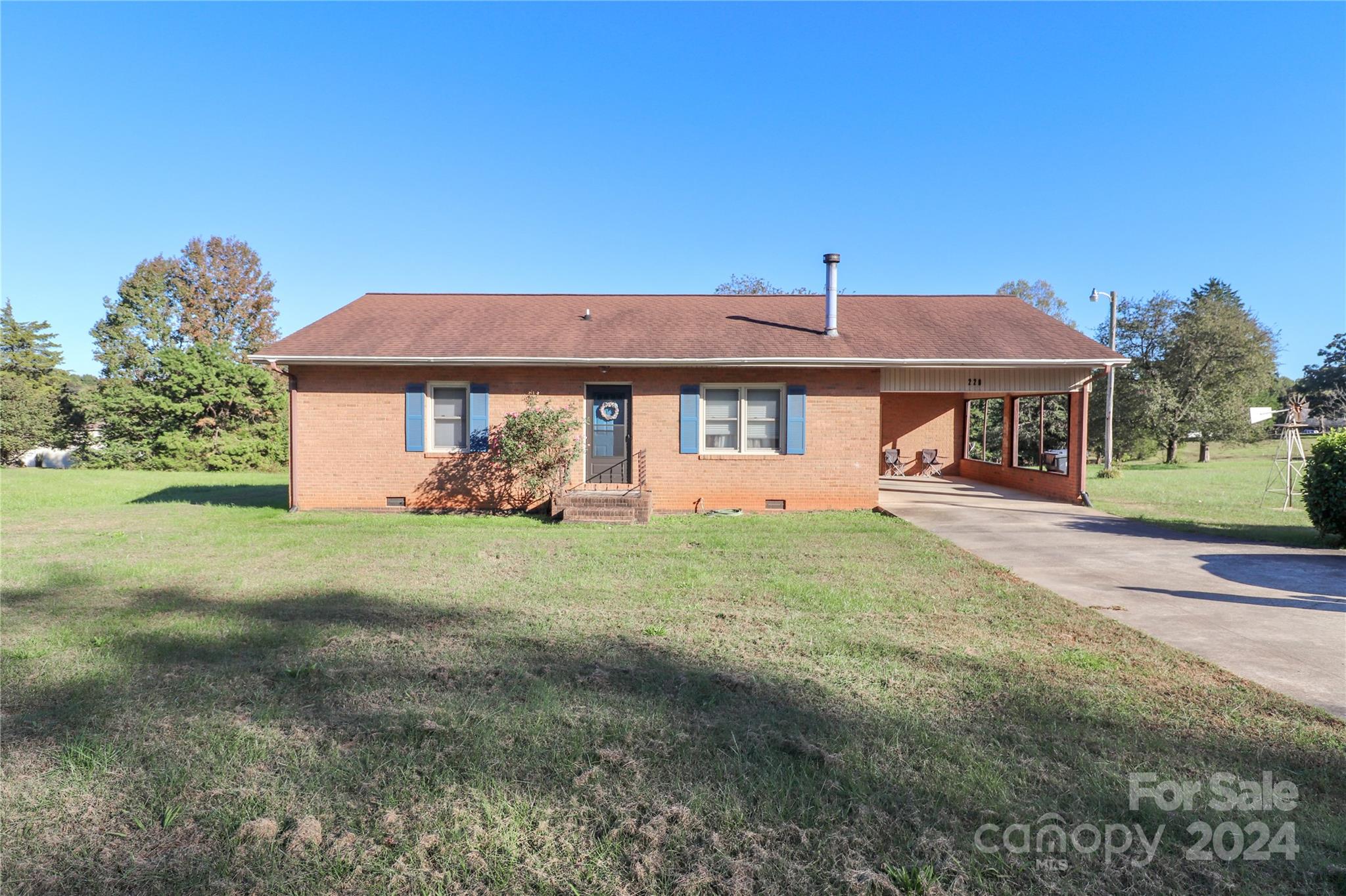 COUNTRY WOODS ESTATE - Residential