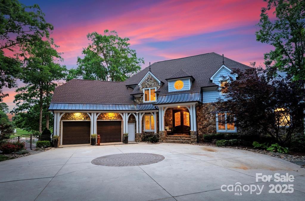 Lakepointe South - Residential