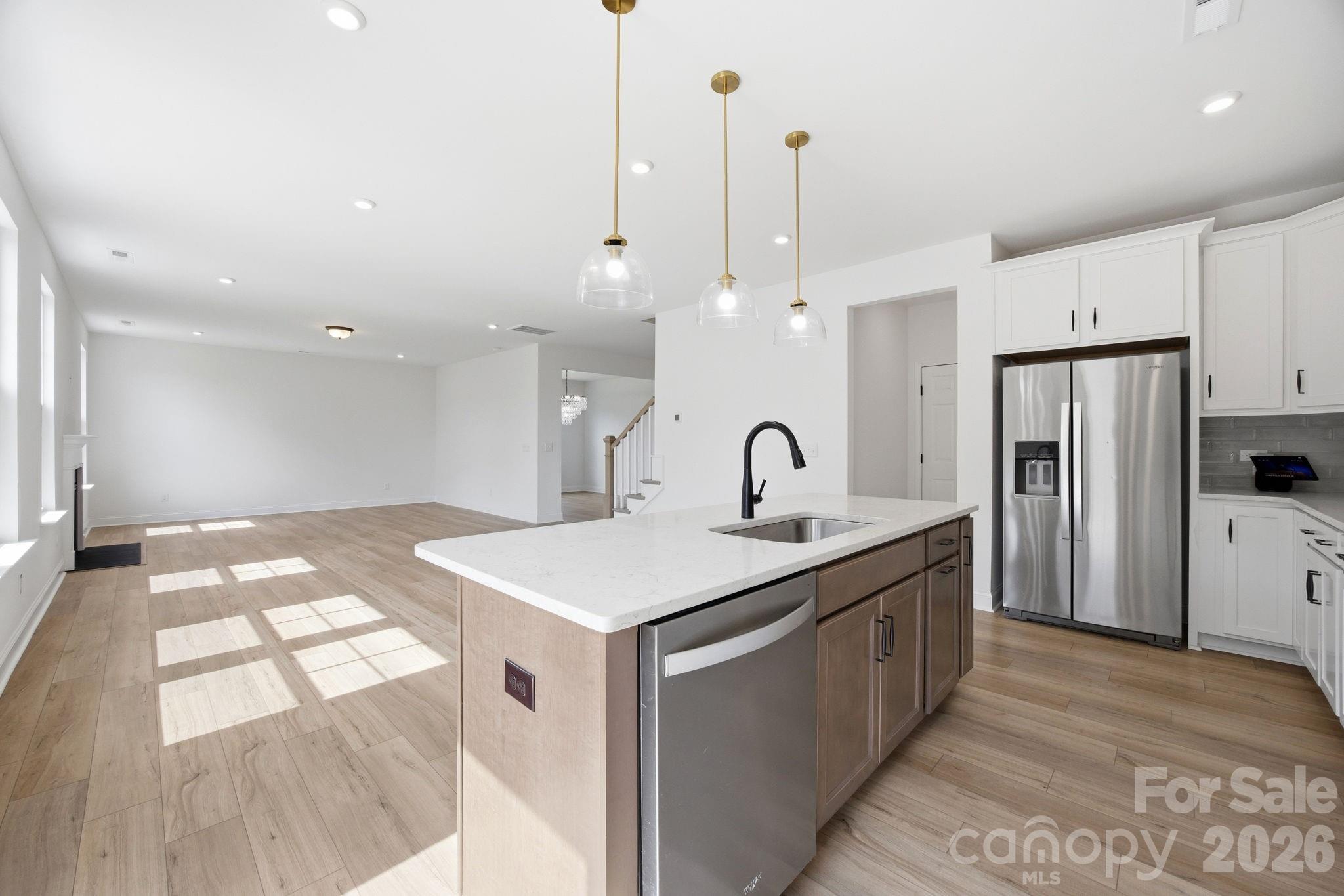 Lakeside Glen - Residential