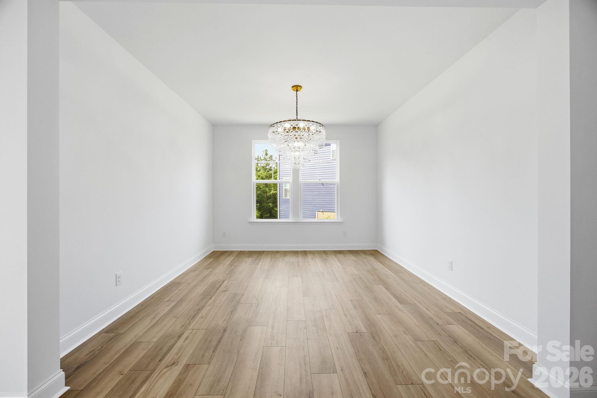 Lakeside Glen - Residential