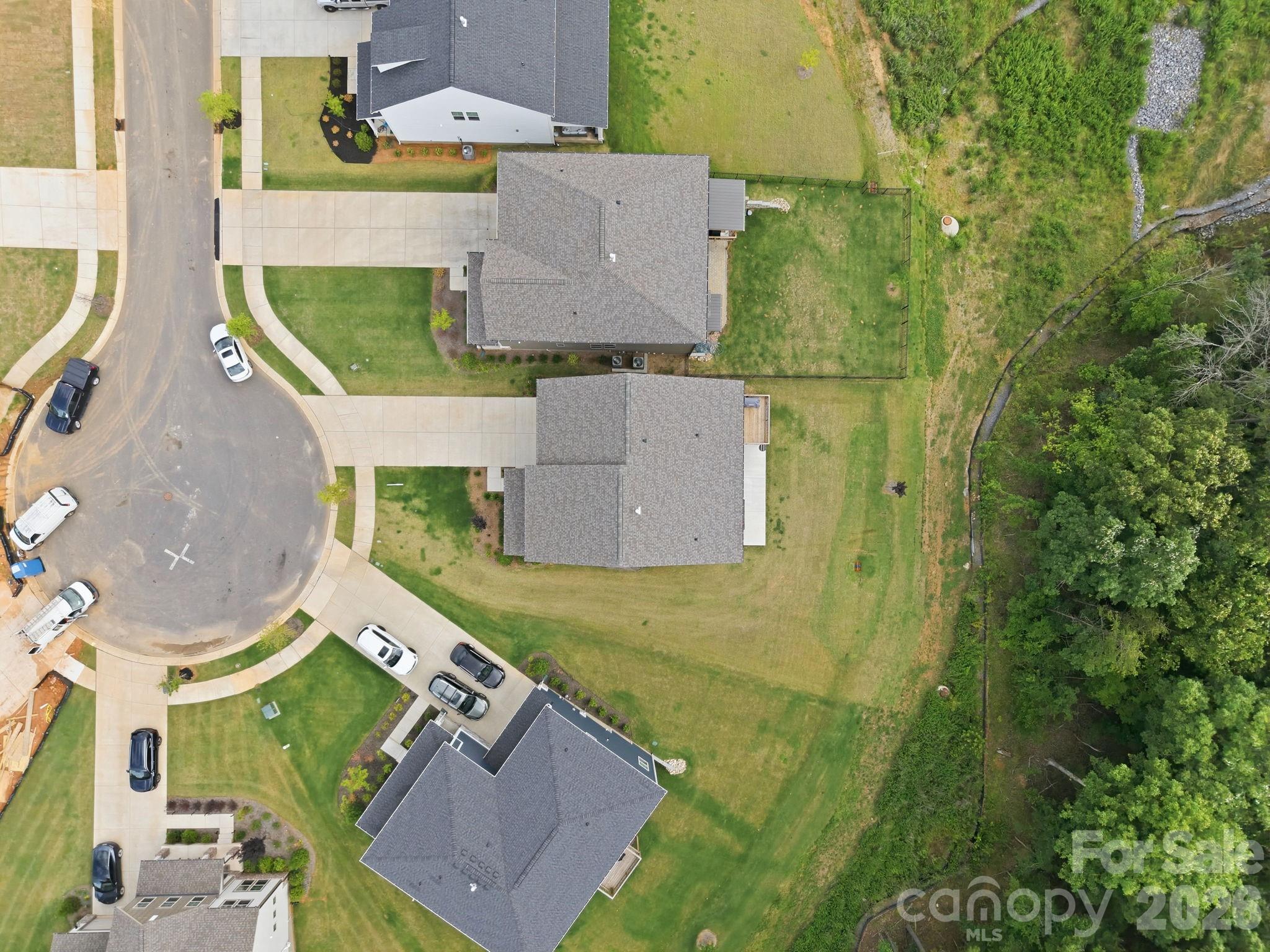 Lakeside Glen - Residential