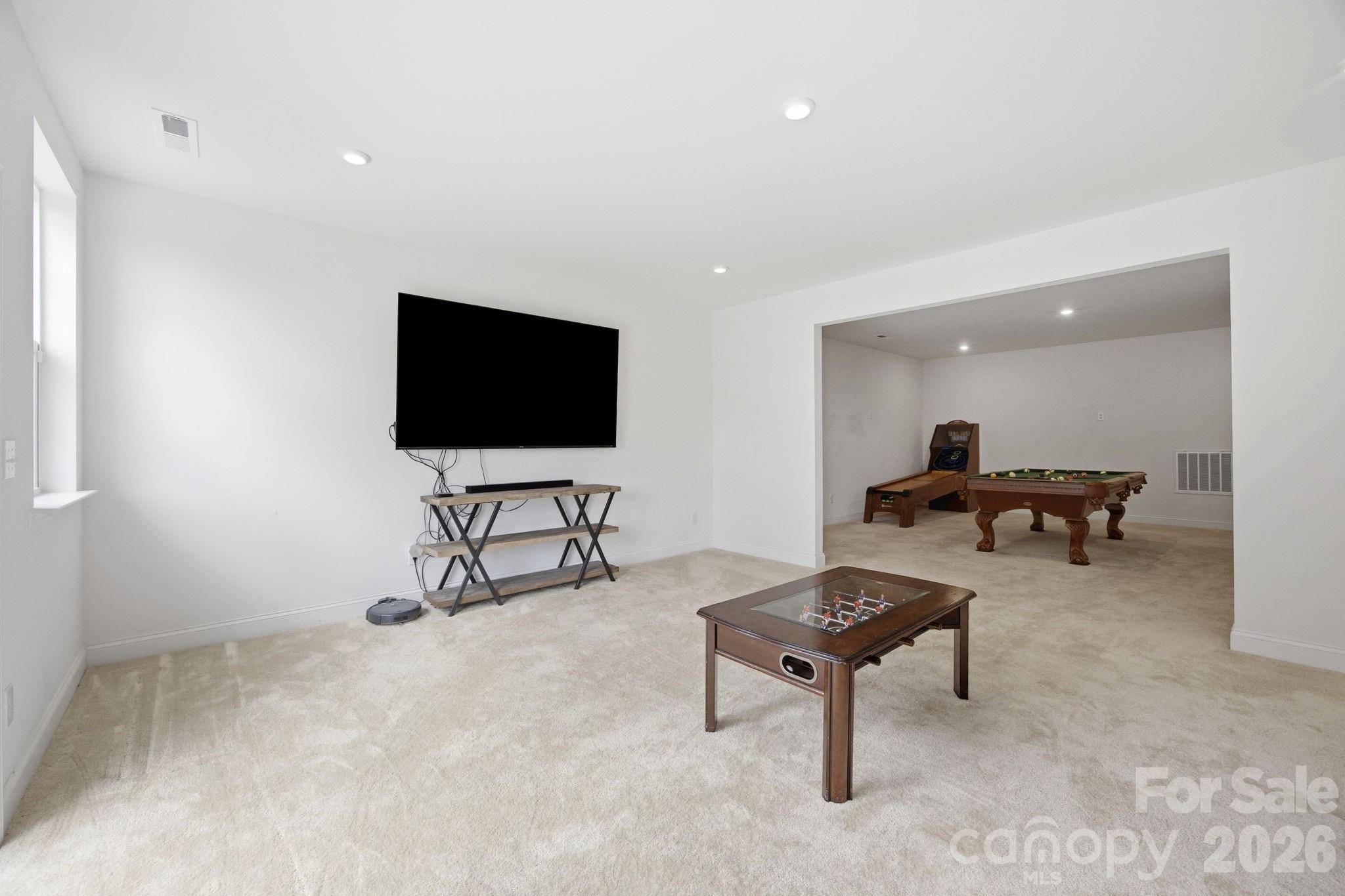 Lakeside Glen - Residential