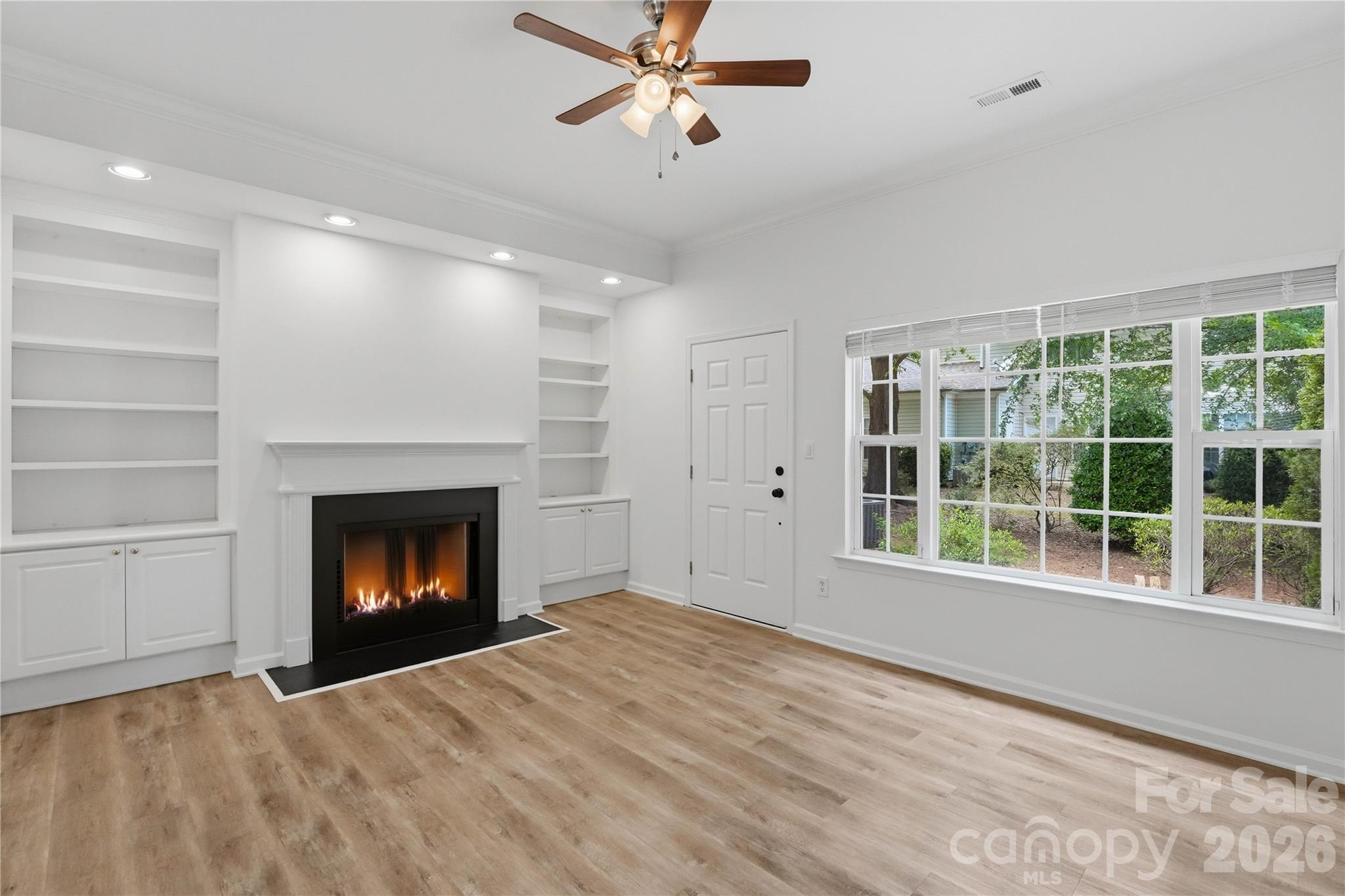 Savannah Townhomes - Residential
