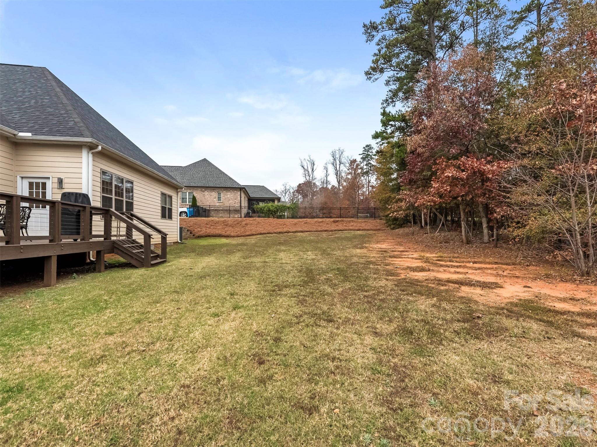 Lakepoint - Residential