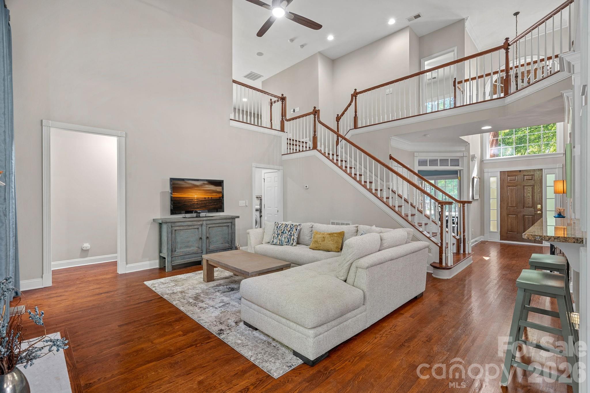 Lake Shore - Residential
