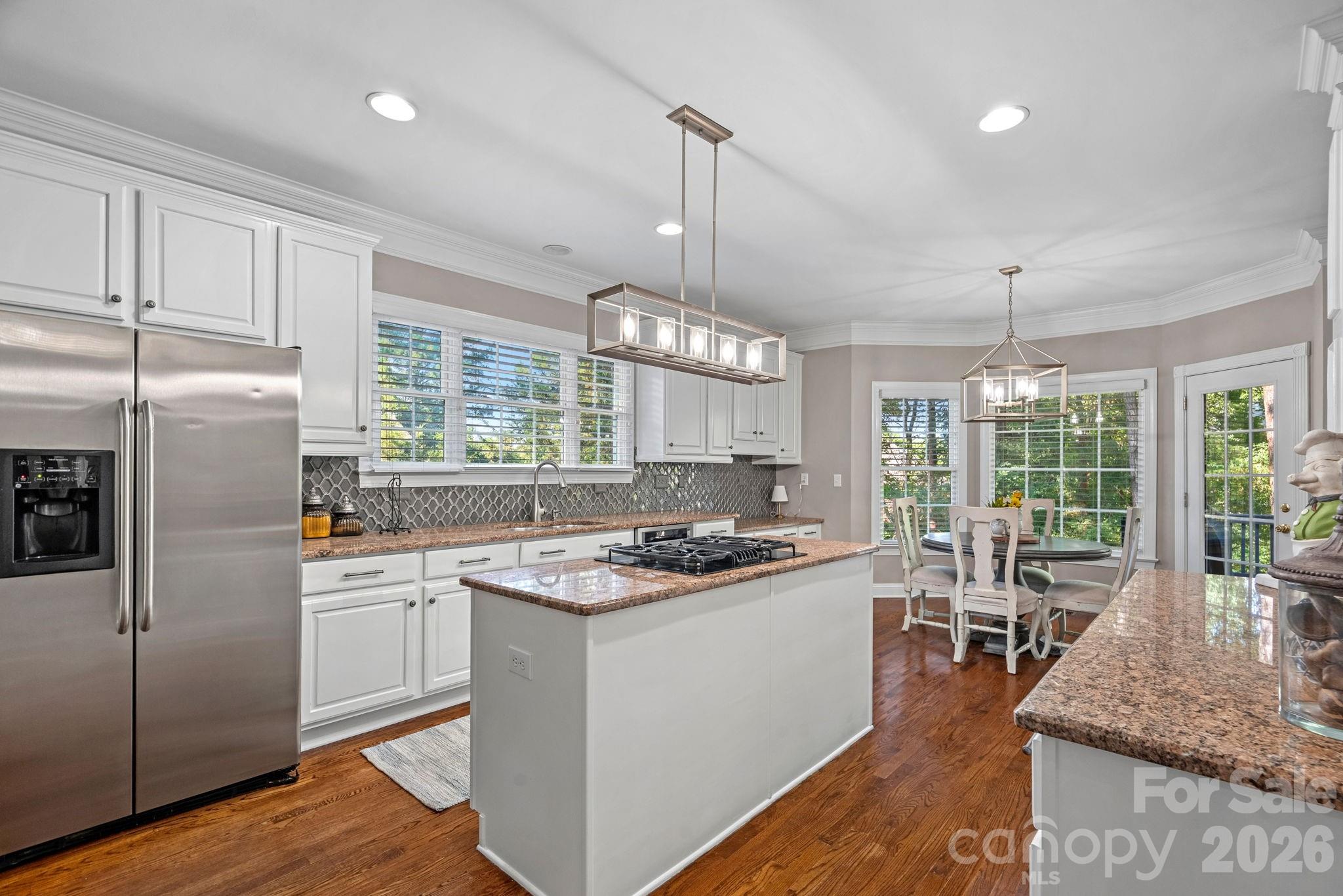 Lake Shore - Residential