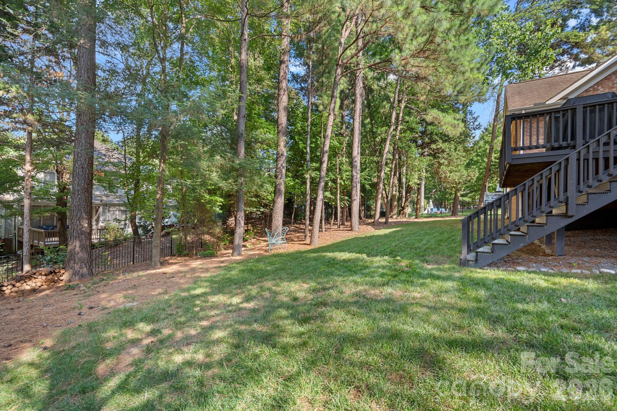 Lake Shore - Residential