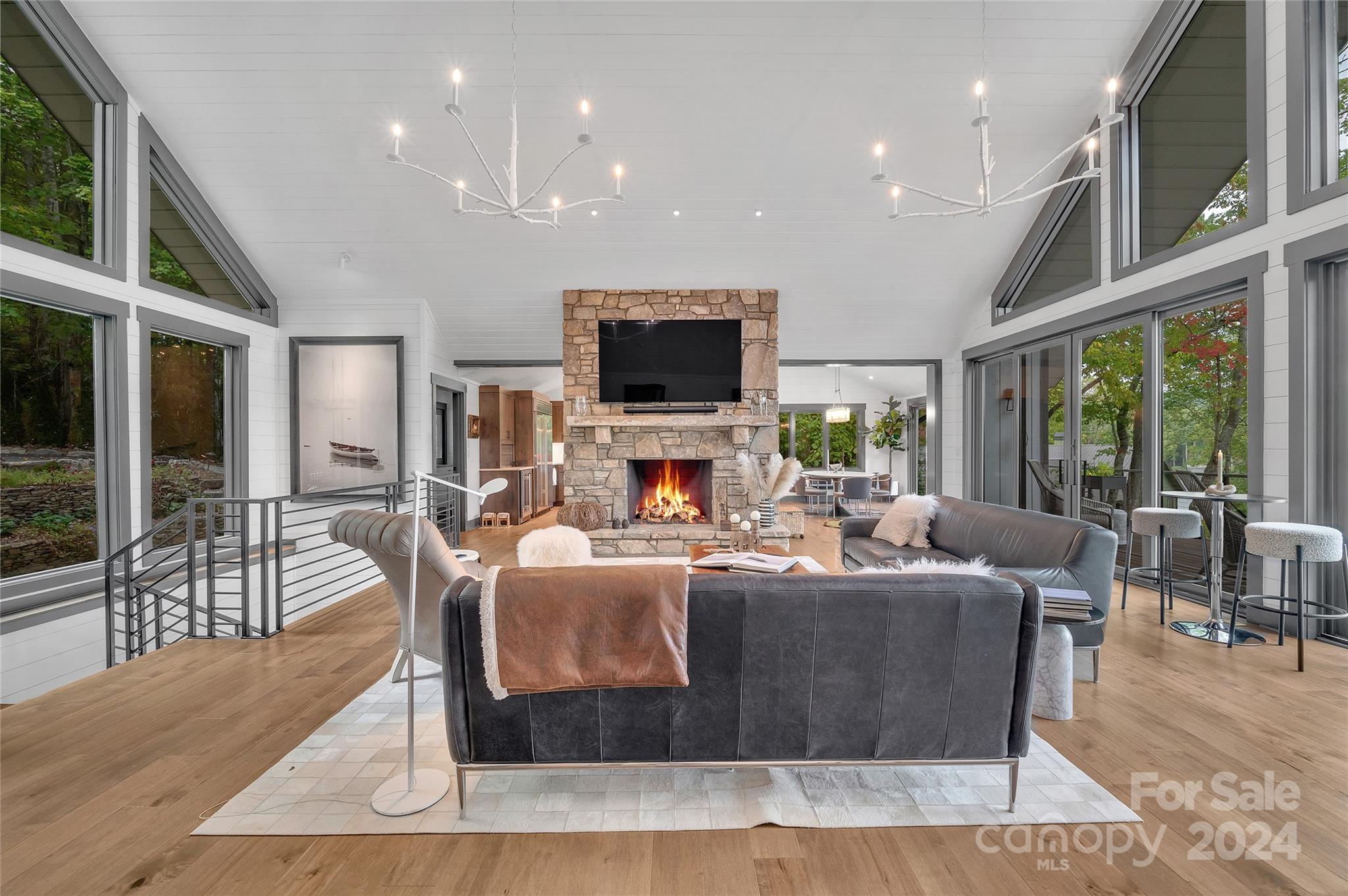 Lake Toxaway Estates - Residential