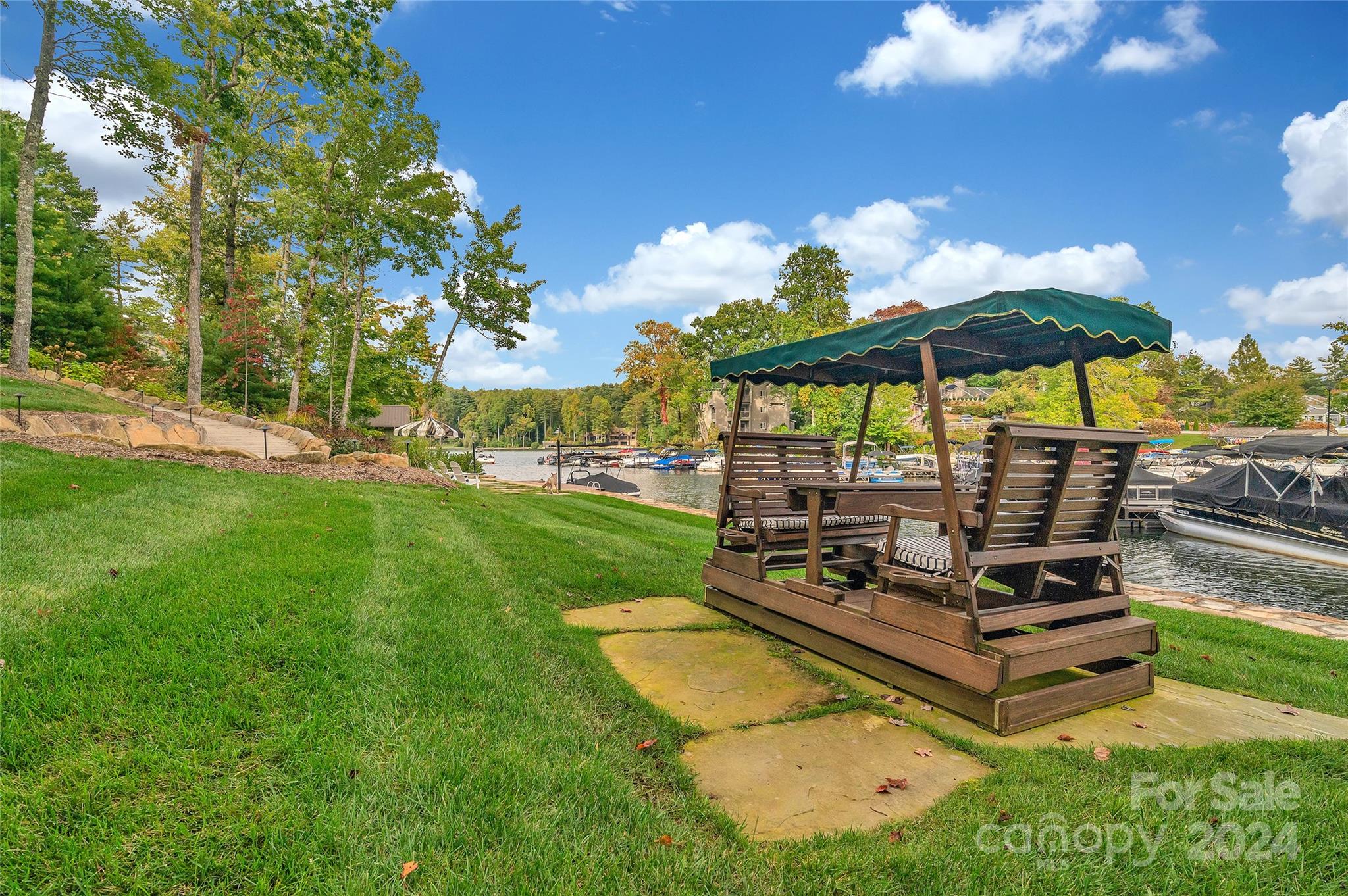 Lake Toxaway Estates - Residential